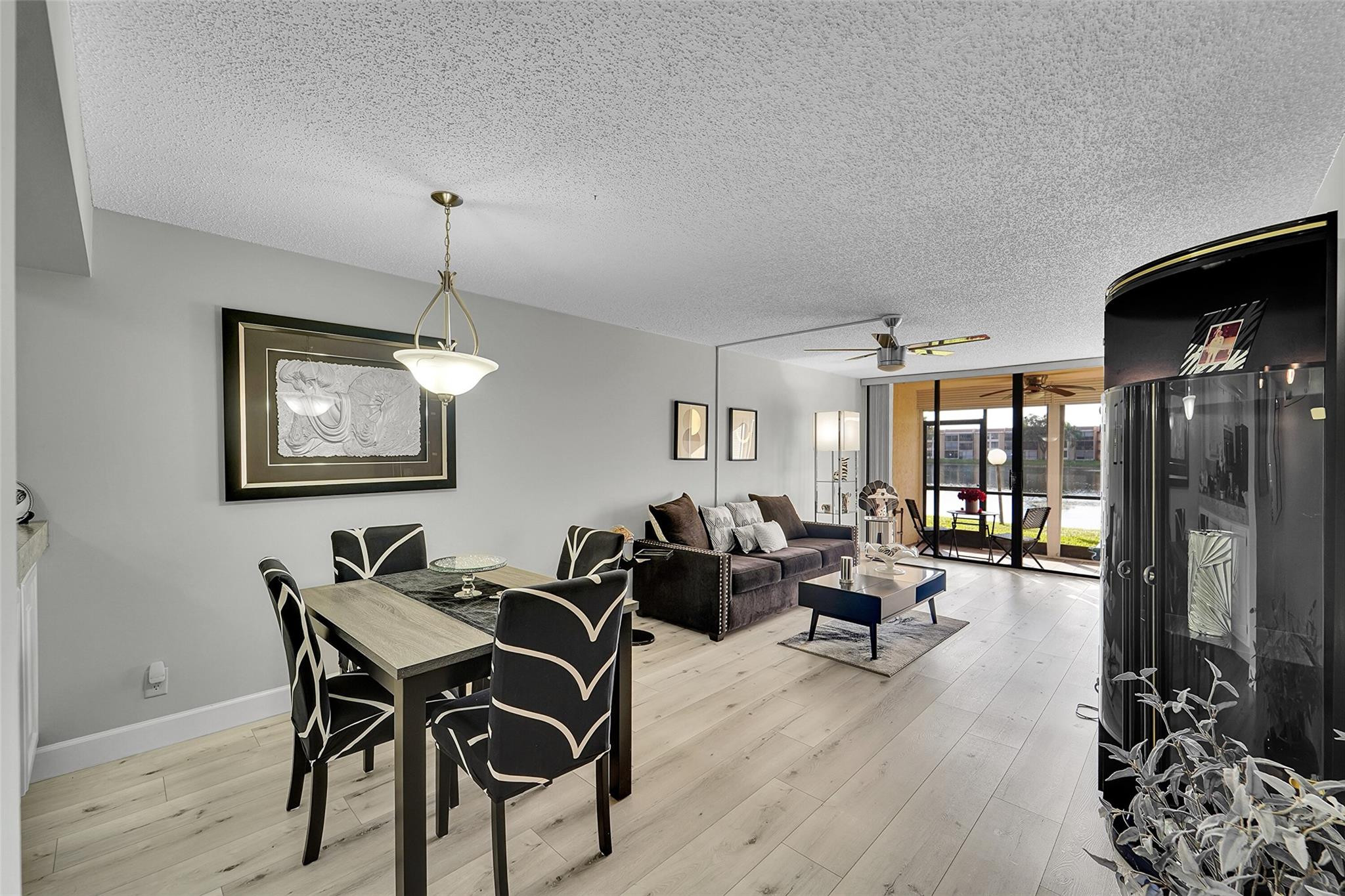 6008 Coral Lake Dr 108