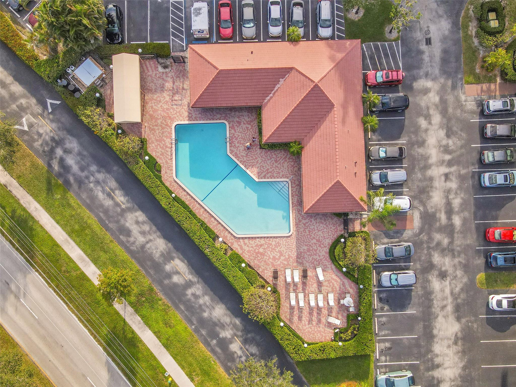 6008 Coral Lake Dr 108