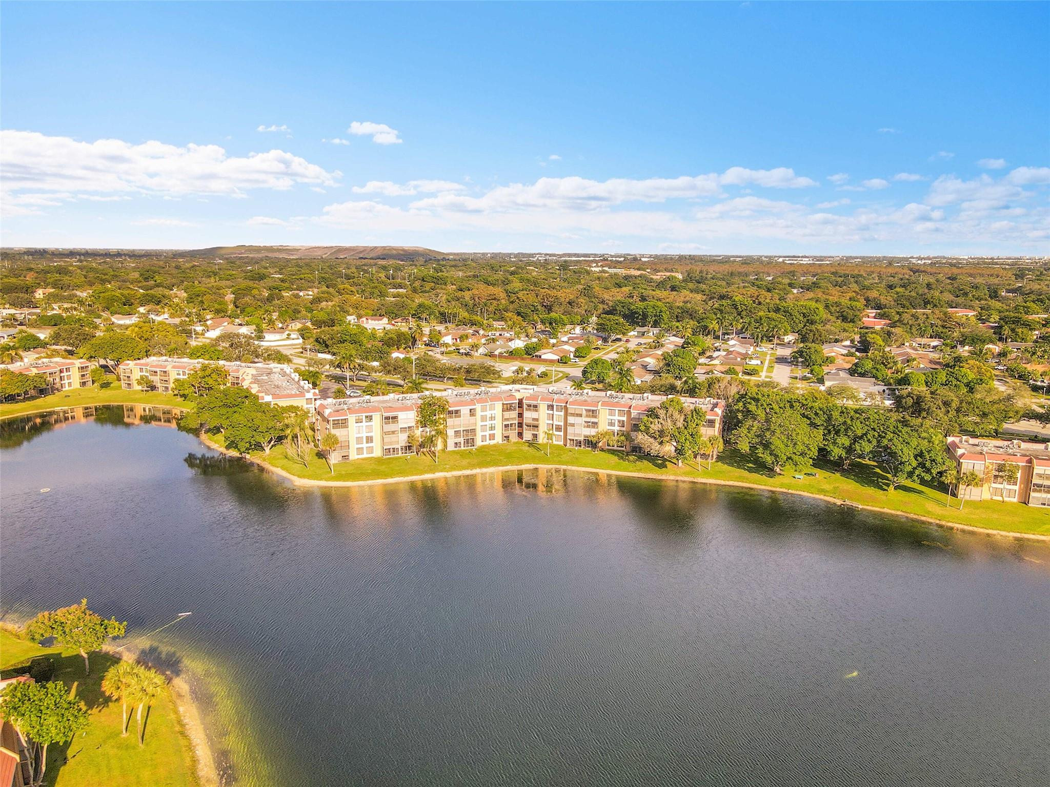 6008 Coral Lake Dr 108