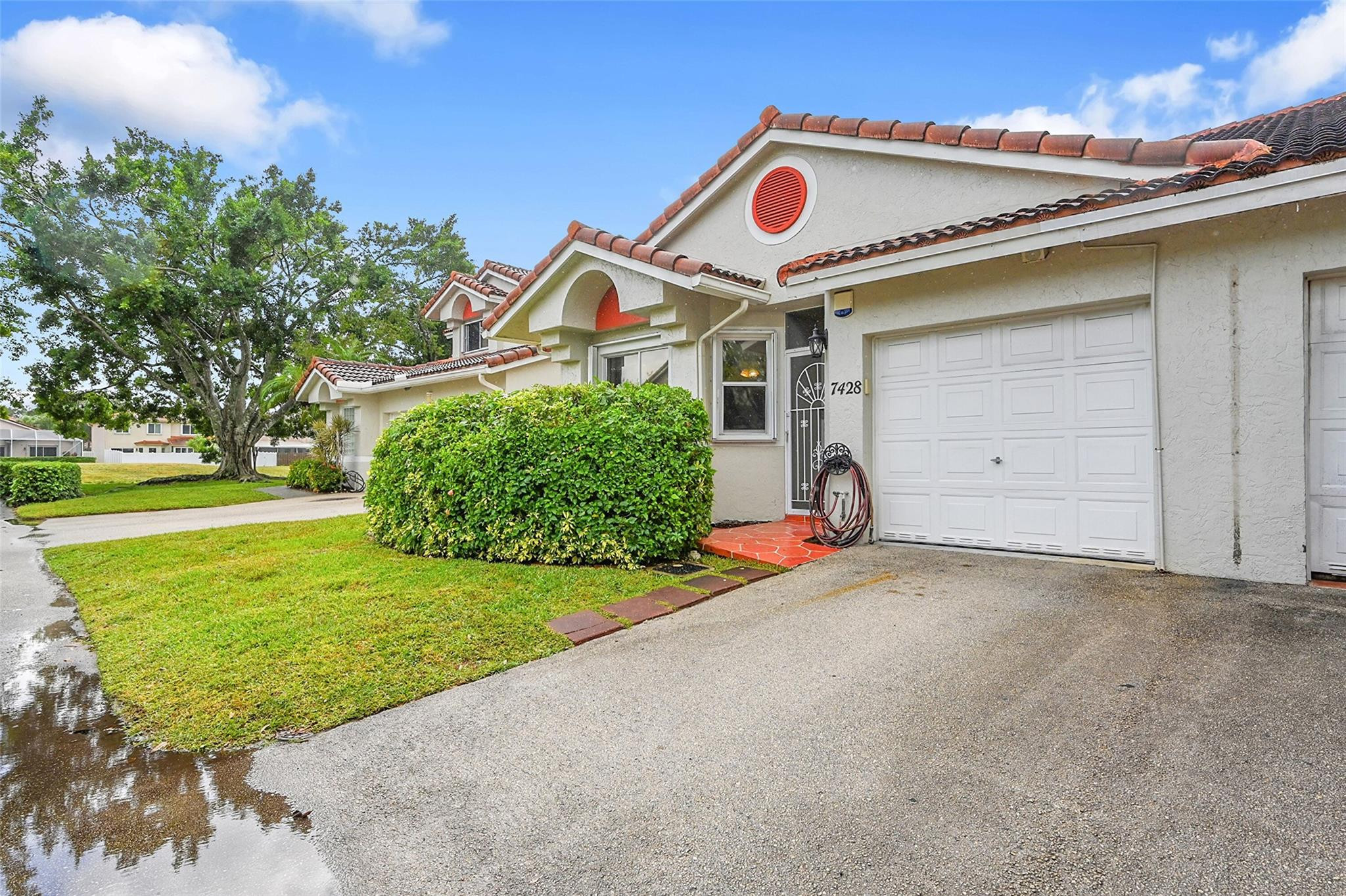 7428 S Pinewalk Dr S 18-4