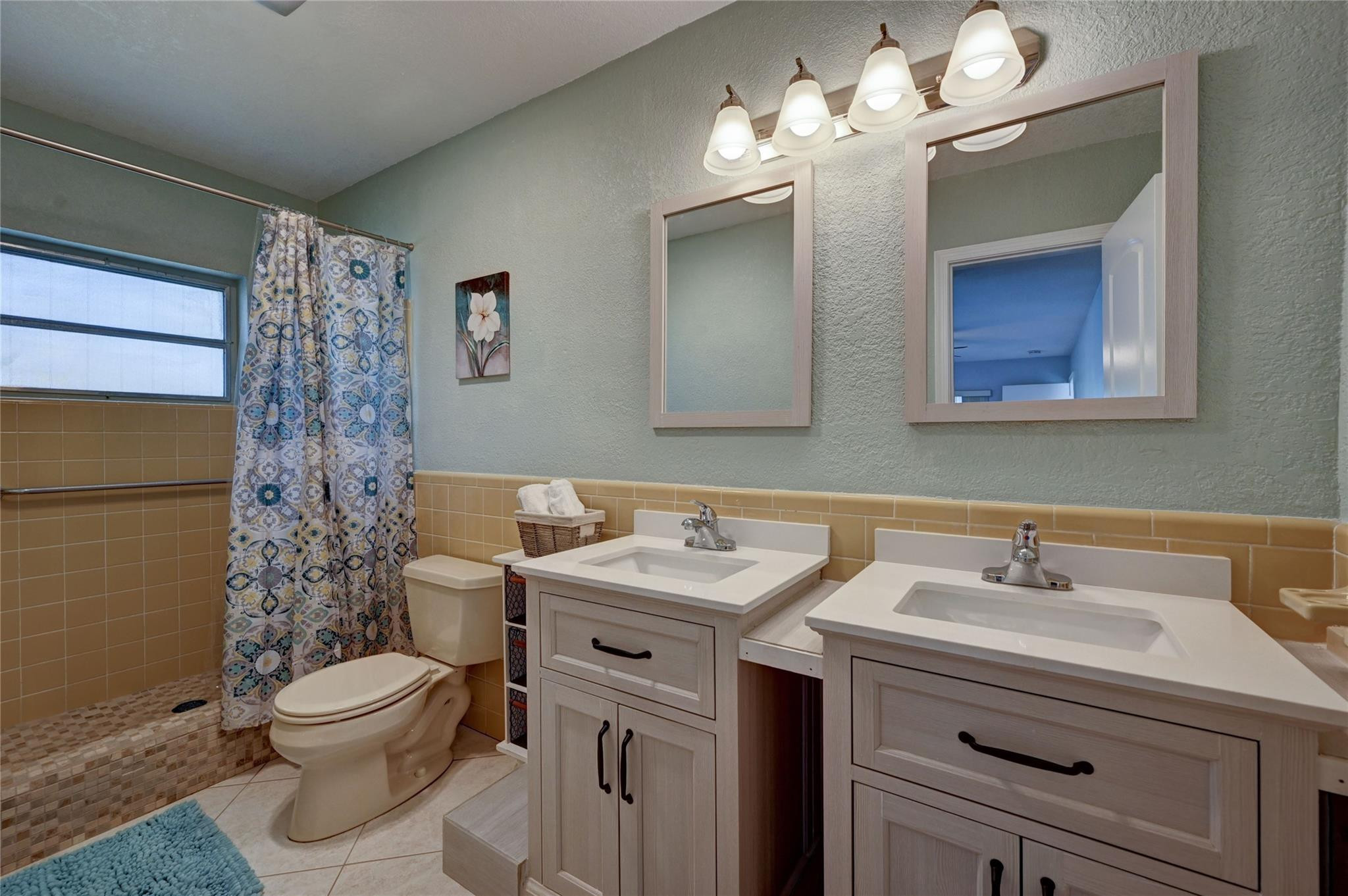 9807 NW 67th Court