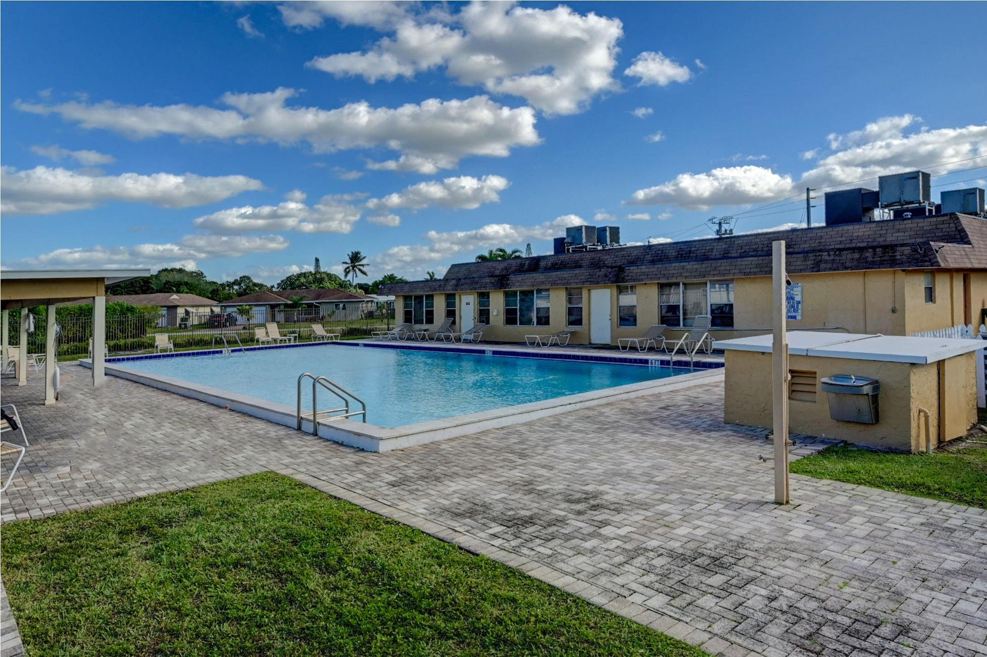 9807 NW 67th Court