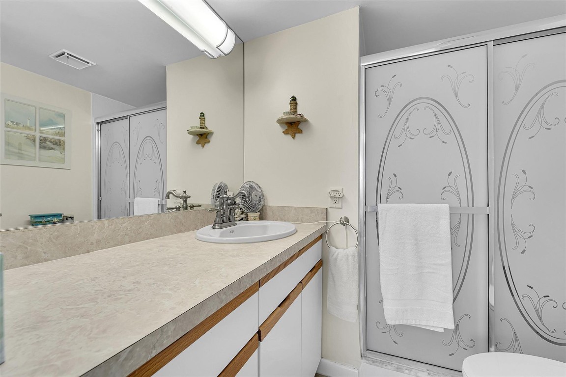 8880 Sunrise Lakes Blvd 209