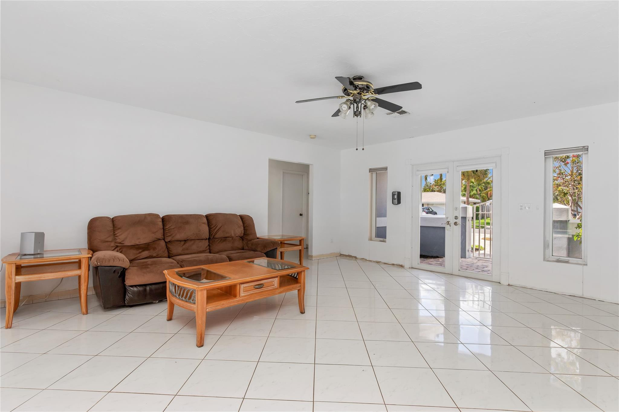 360 SE 5th Avenue