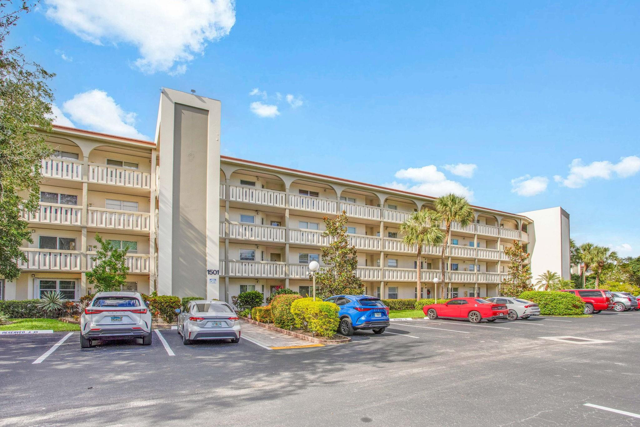 1501 Cayman Way C2