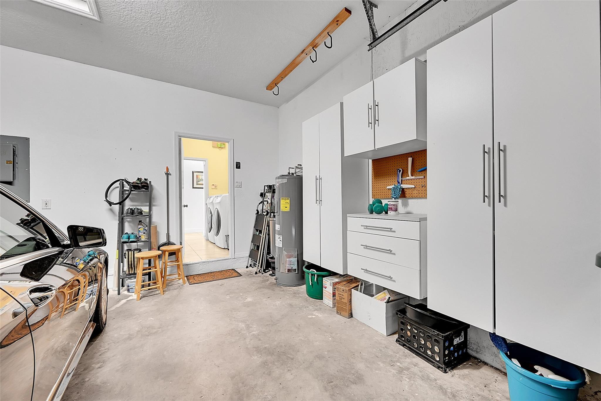 5305 NW 126th Dr