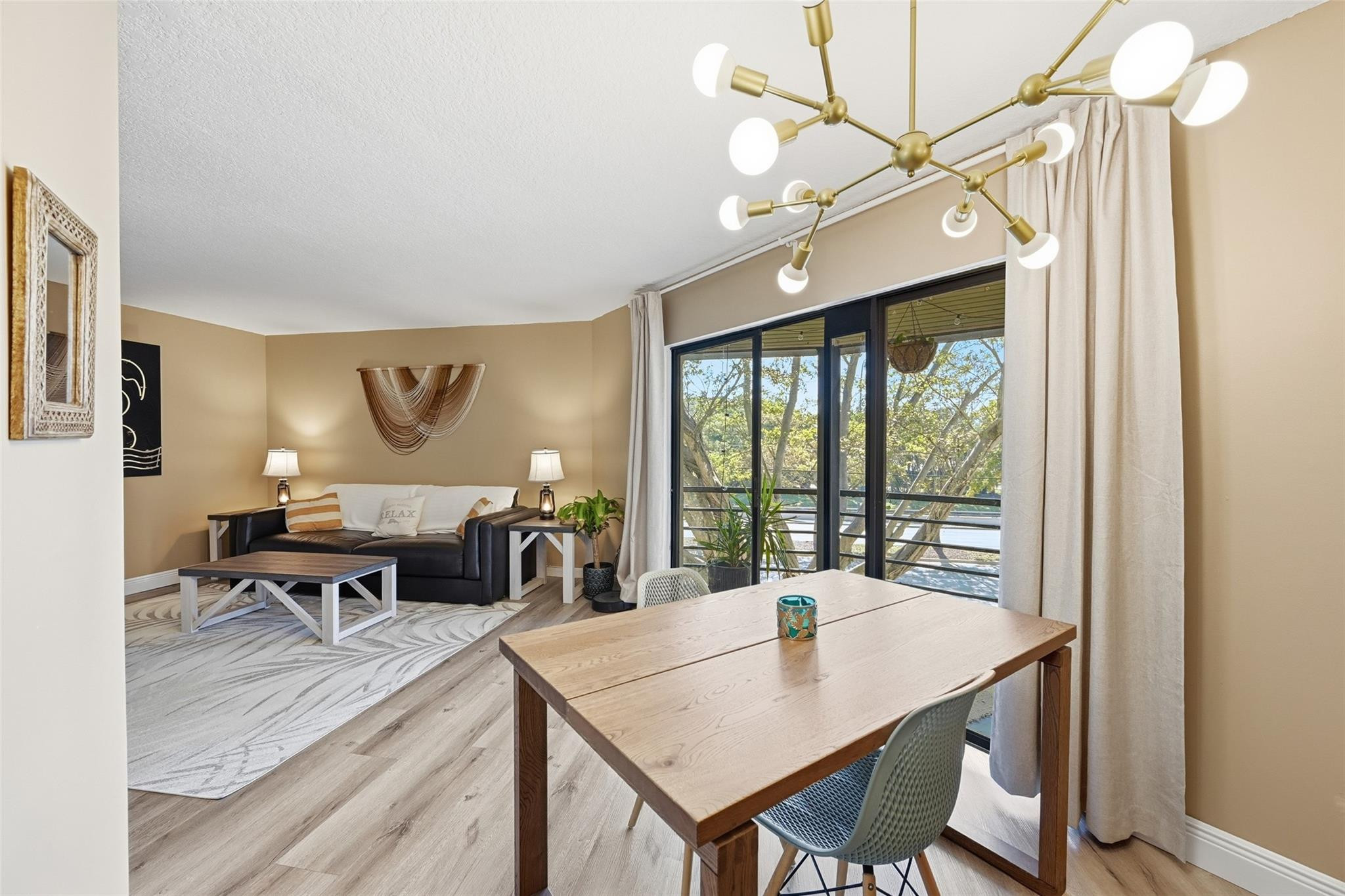 6755 W Broward Blvd 304