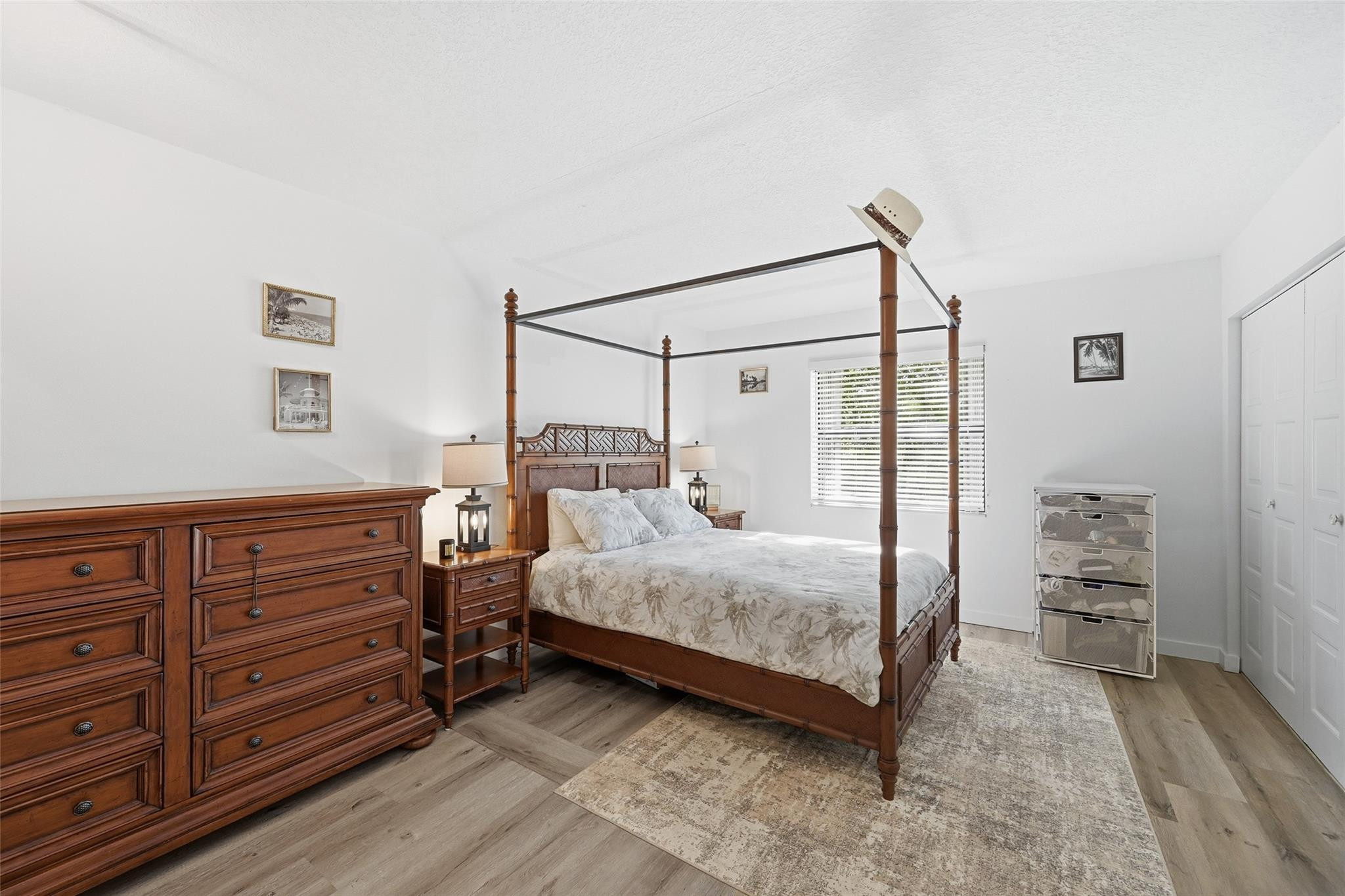 6755 W Broward Blvd 304