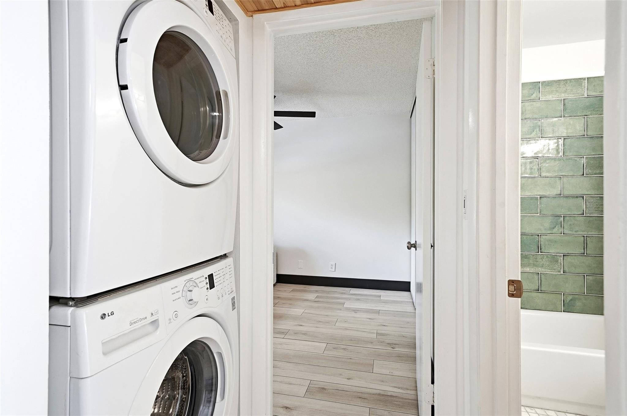 3053 Carambola Circle 2327, Coconut Creek Unit: 2327