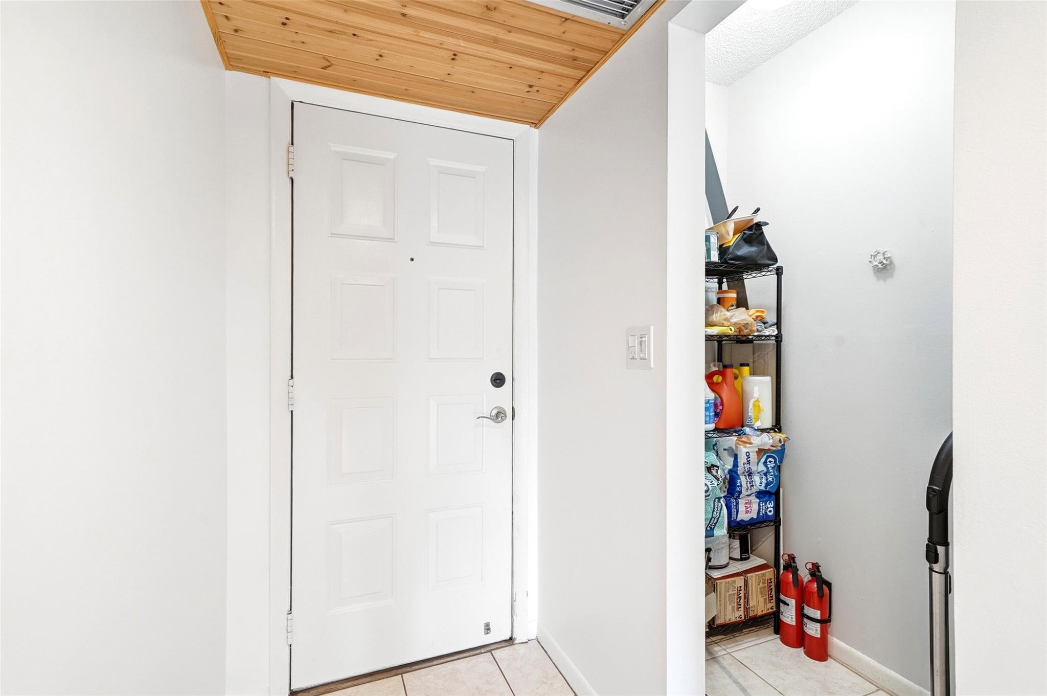 3053 Carambola Circle 2327, Coconut Creek Unit: 2327