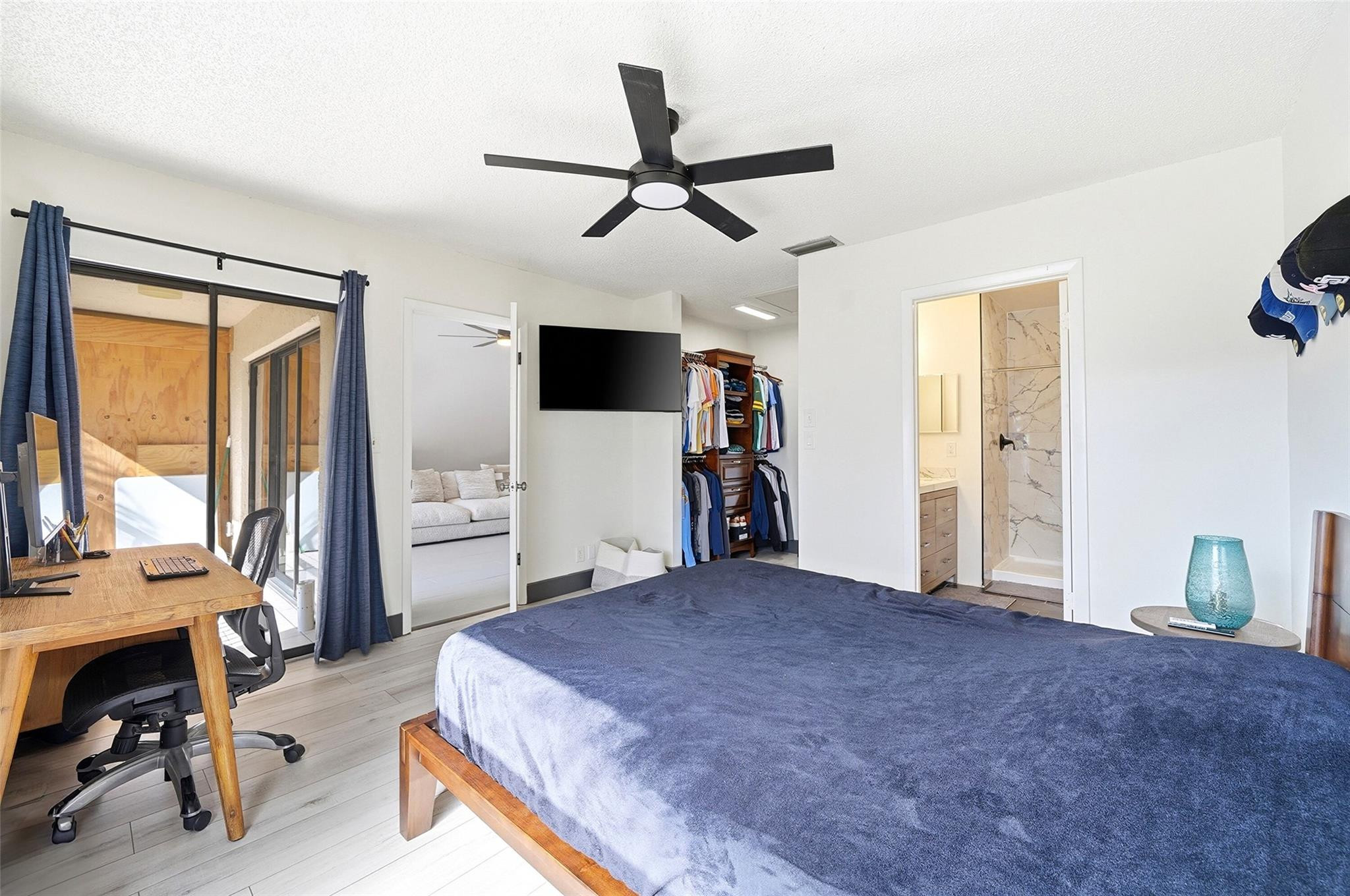 3053 Carambola Circle 2327, Coconut Creek Unit: 2327