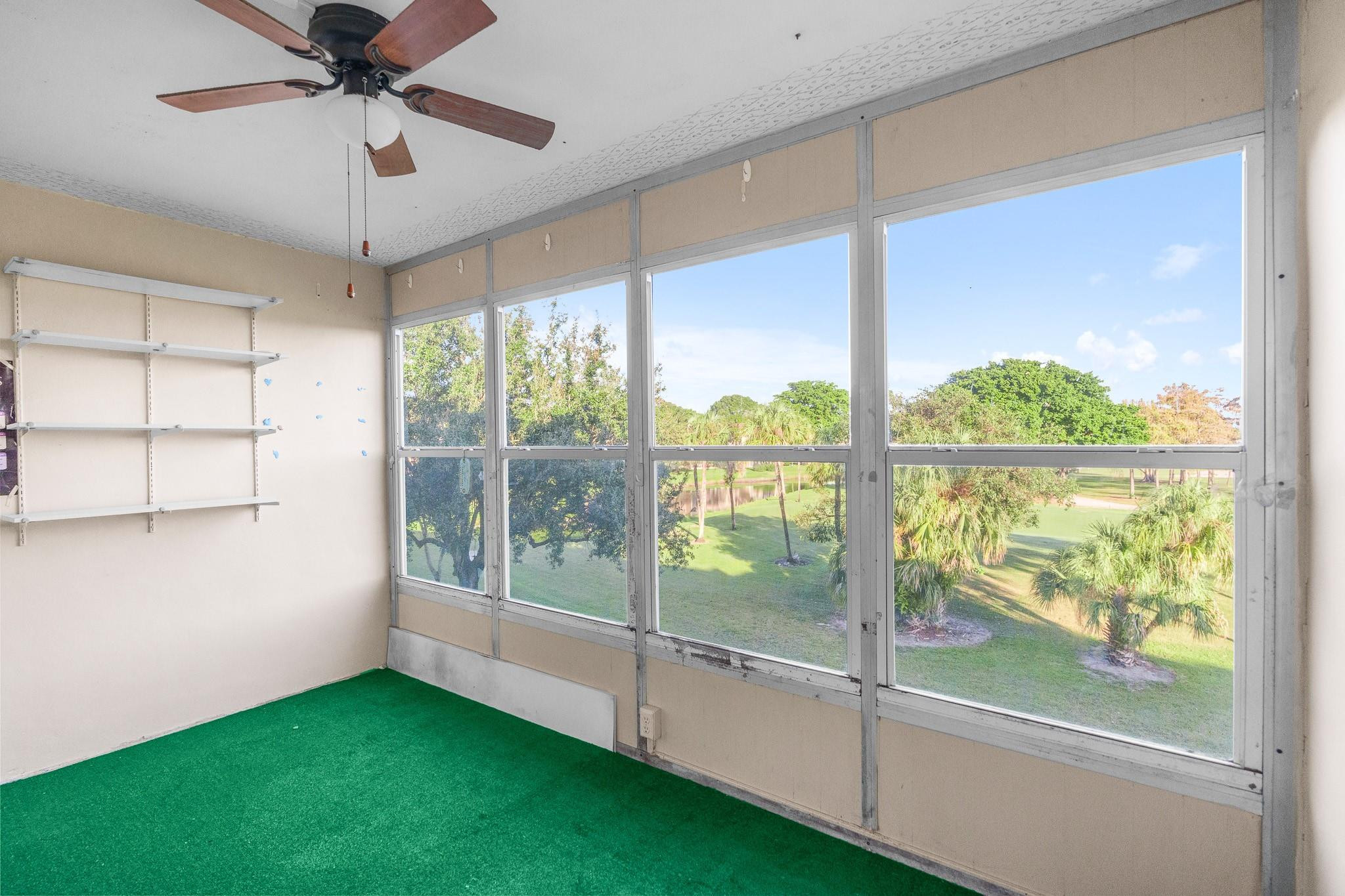 1010 Country Club Dr 306