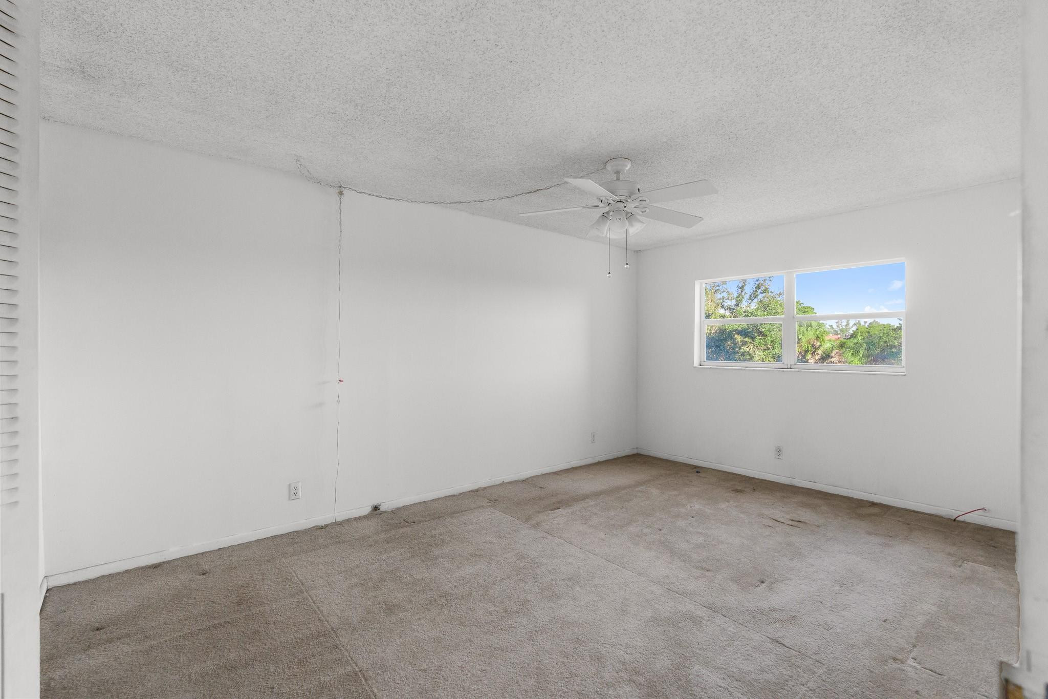 1010 Country Club Dr 306