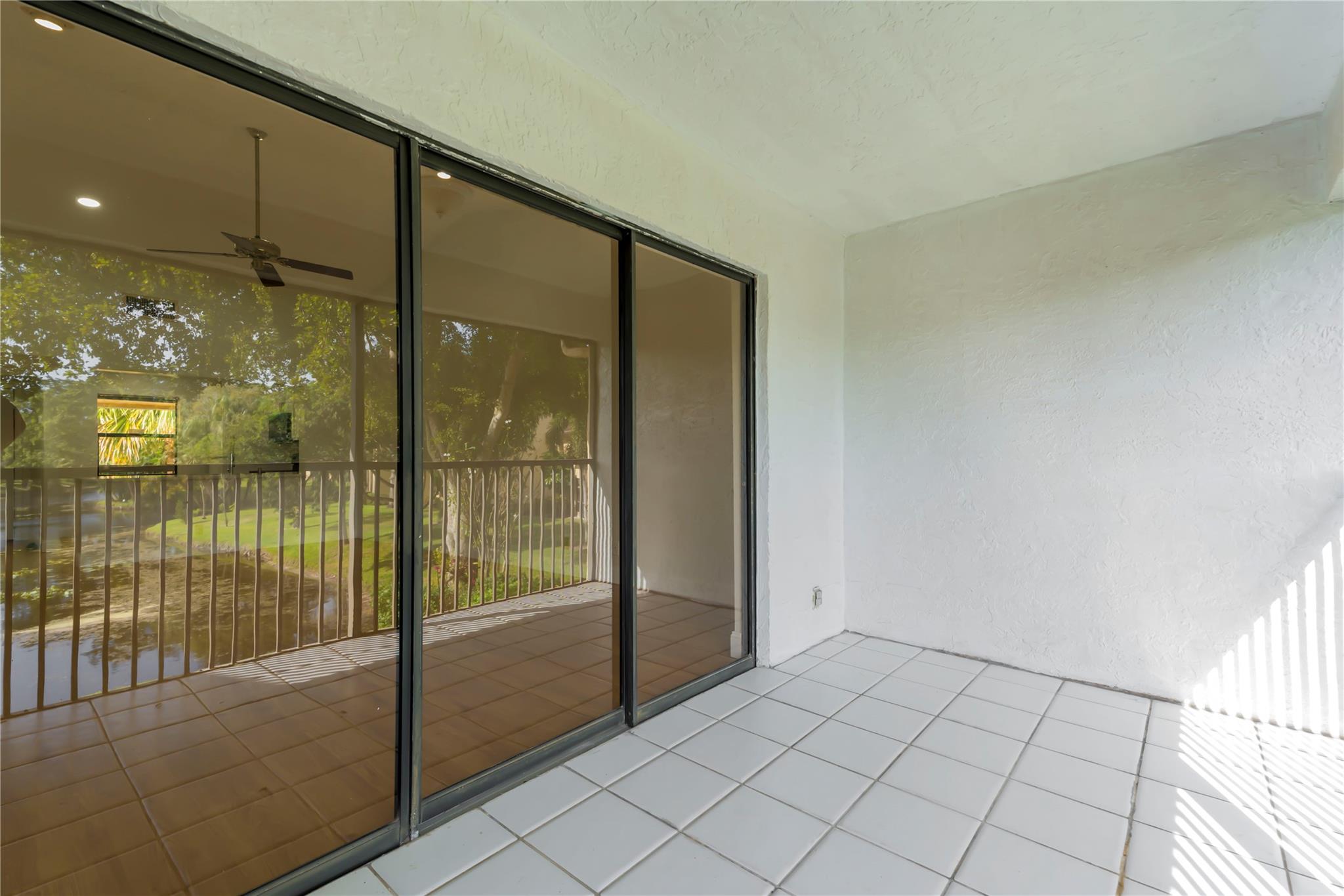 3211 S Carambola Cir S 23106