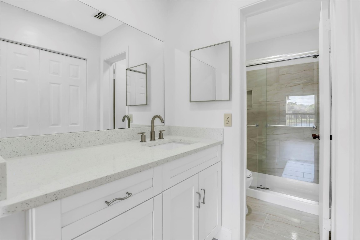 3211 S Carambola Cir S 23106