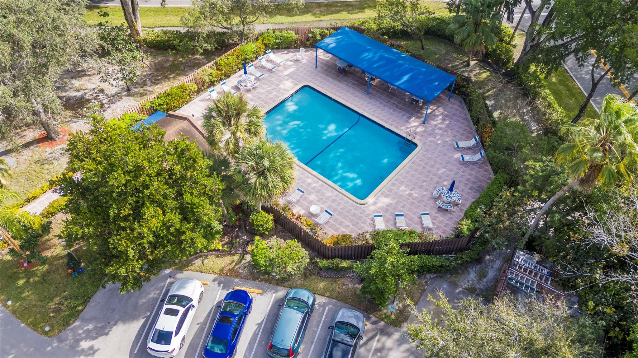 3211 S Carambola Cir S 23106