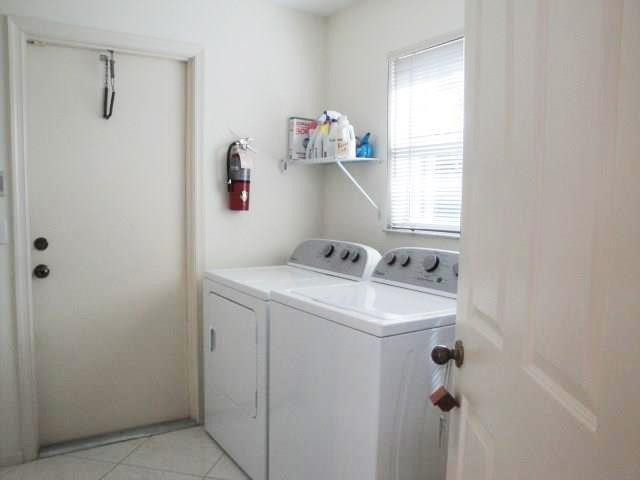 5216 NW 109th Way