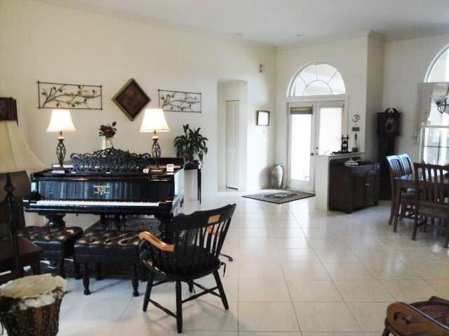 5216 NW 109th Way
