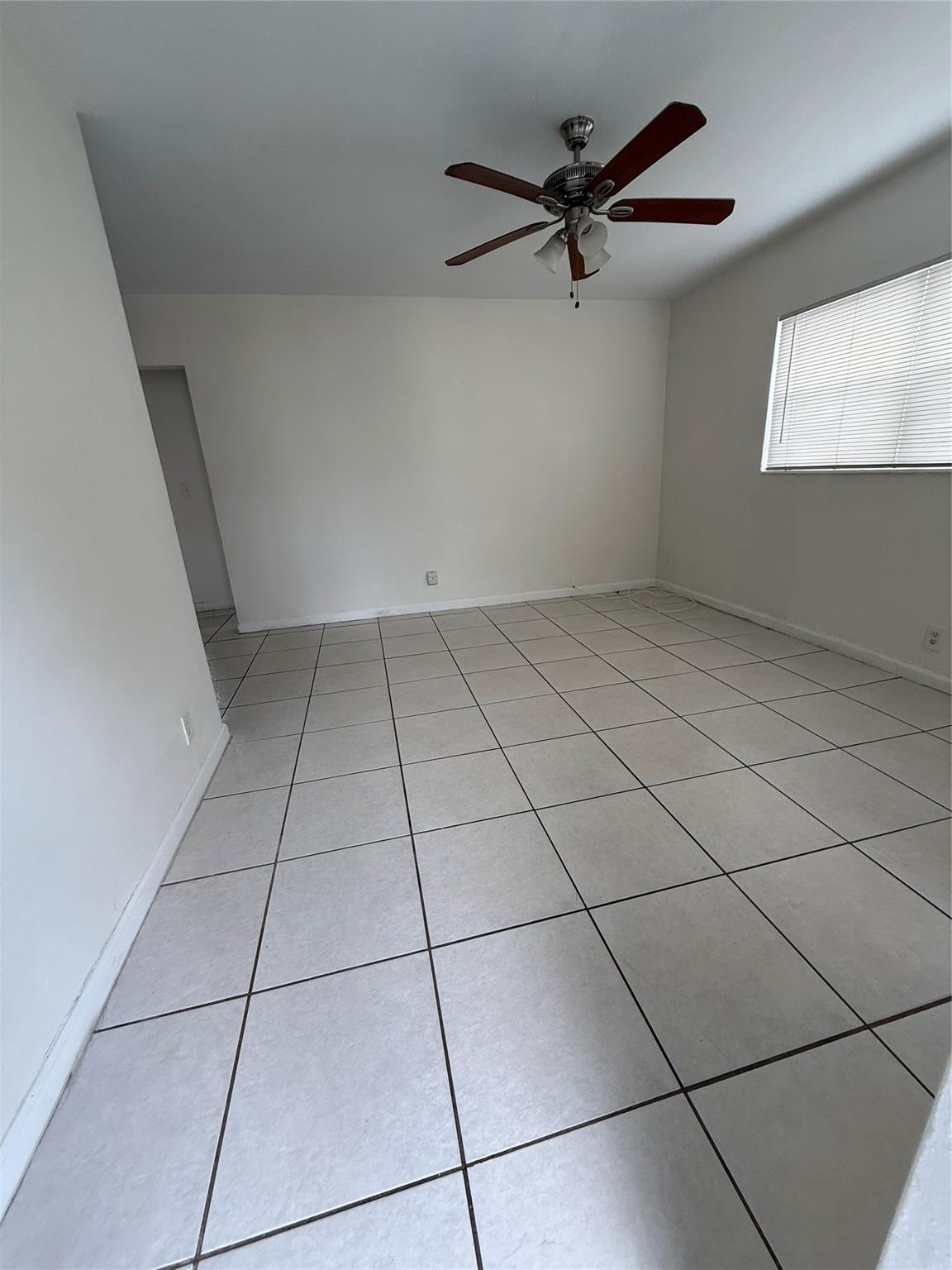 241 SE PARK ST 1