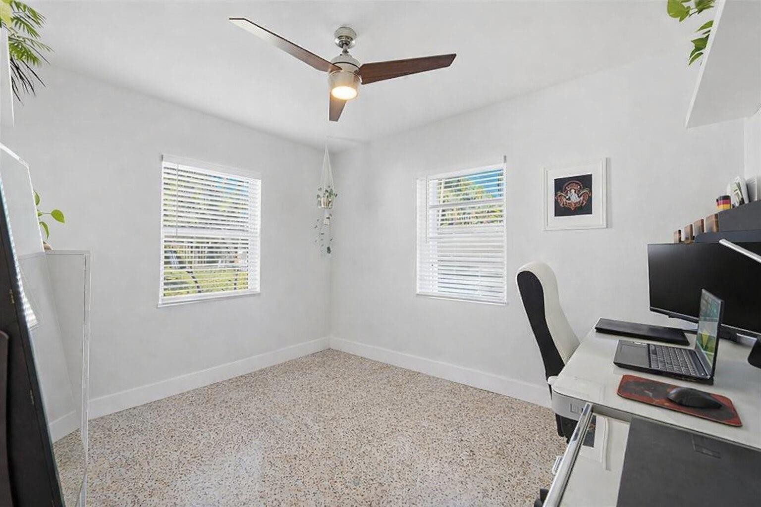 937 SW 18th Street