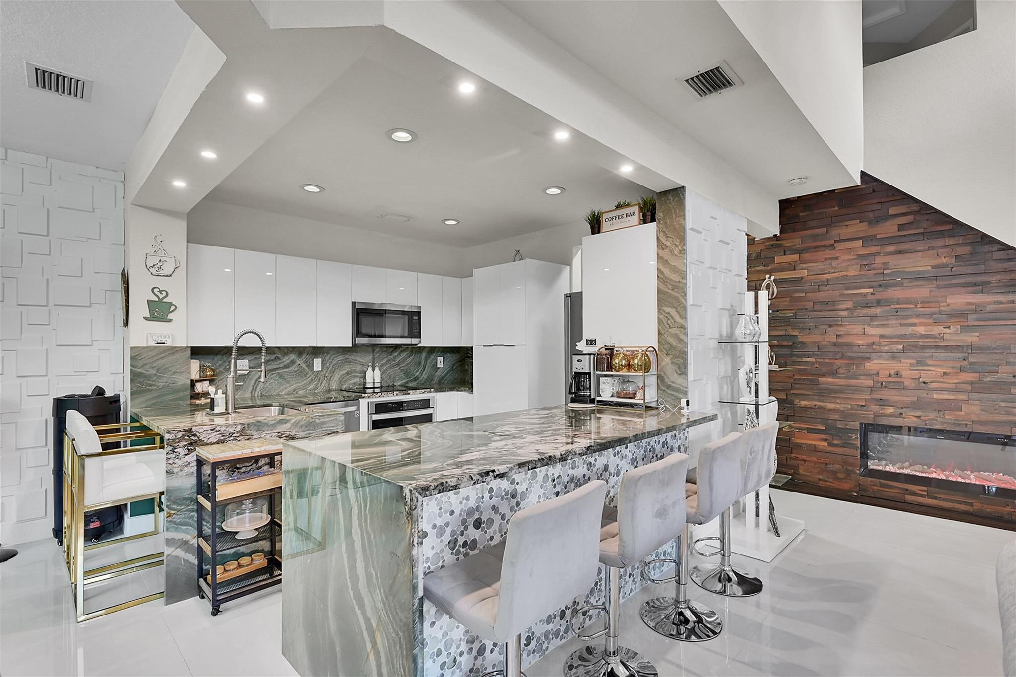 5691 NW 125th Avenue, Coral Springs