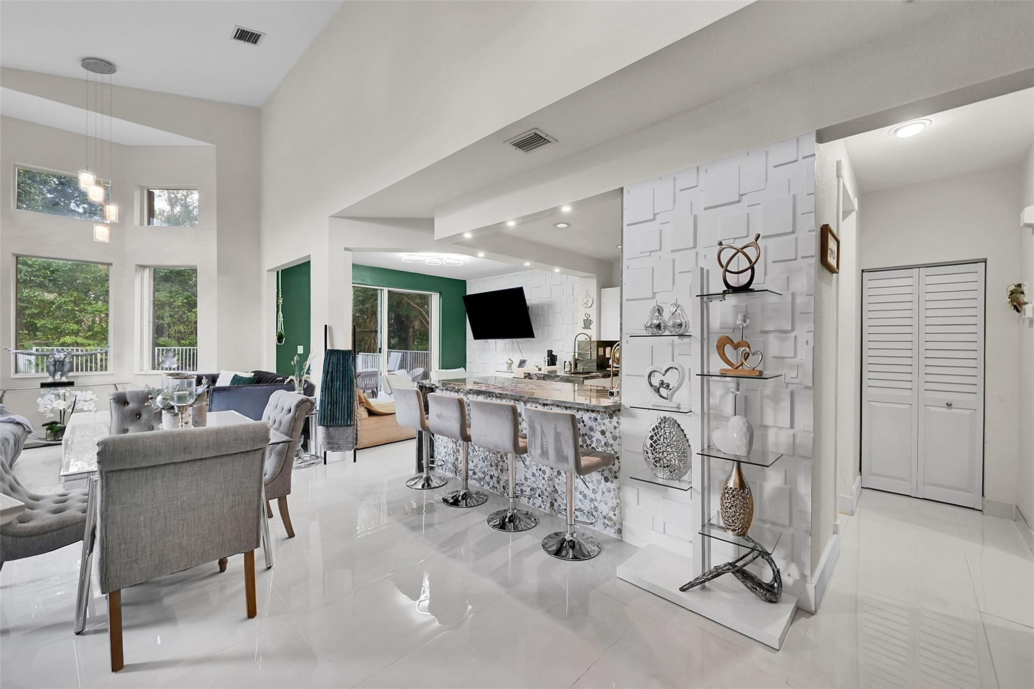 5691 NW 125th Avenue, Coral Springs