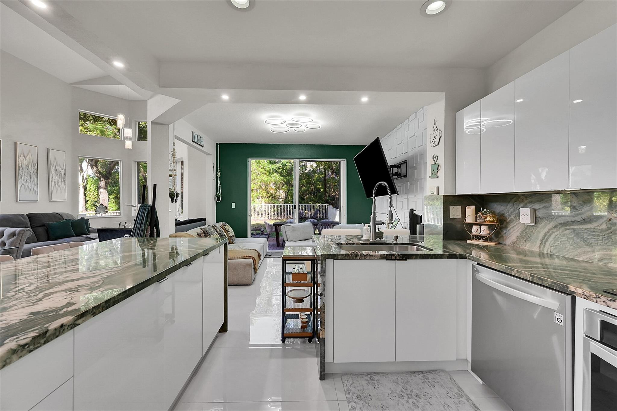 5691 NW 125th Avenue, Coral Springs