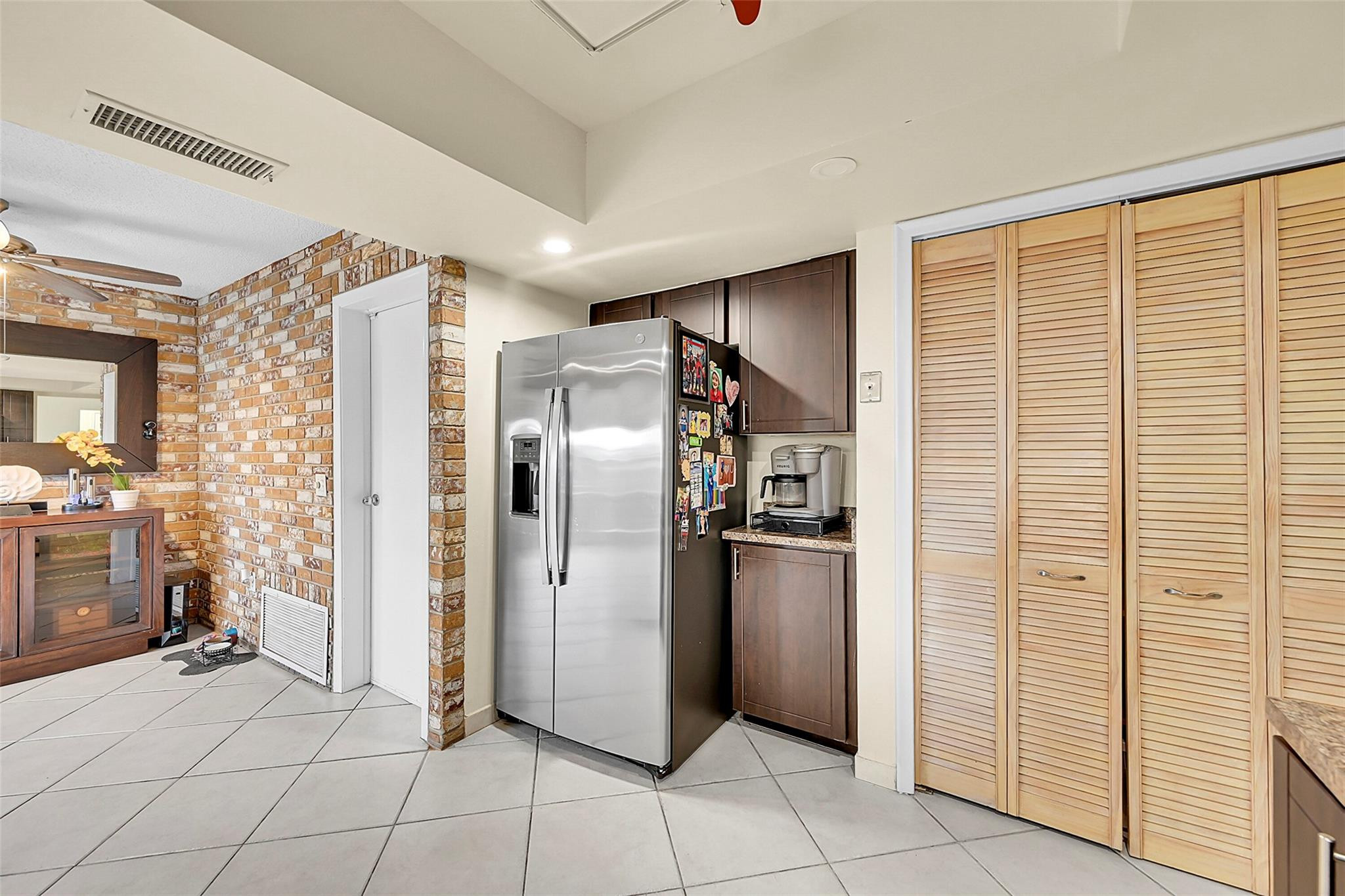 9661 NW 24th Place, Sunrise