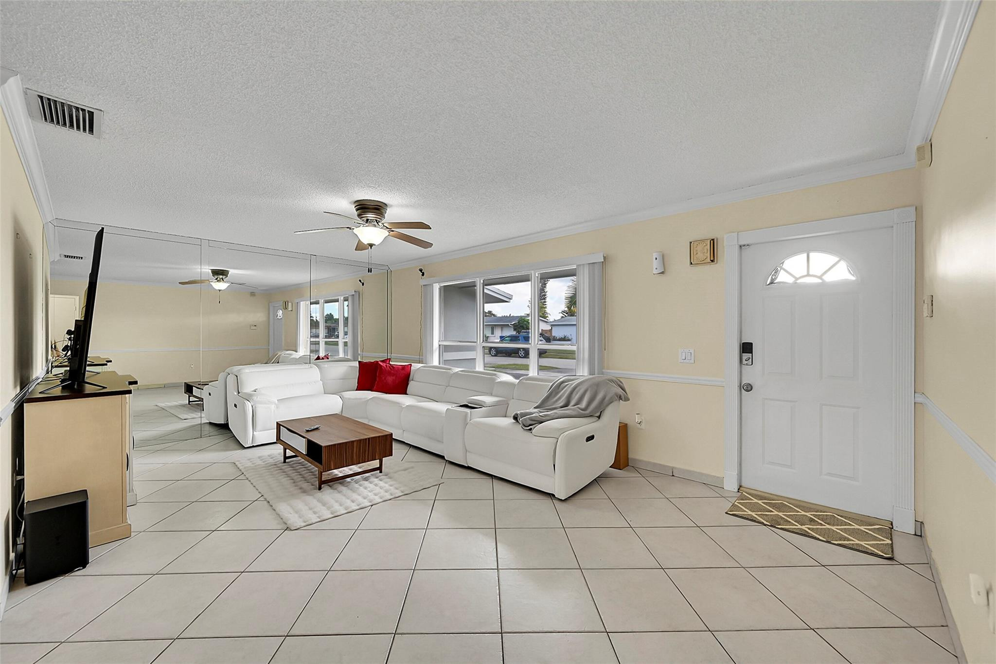 9661 NW 24th Place, Sunrise