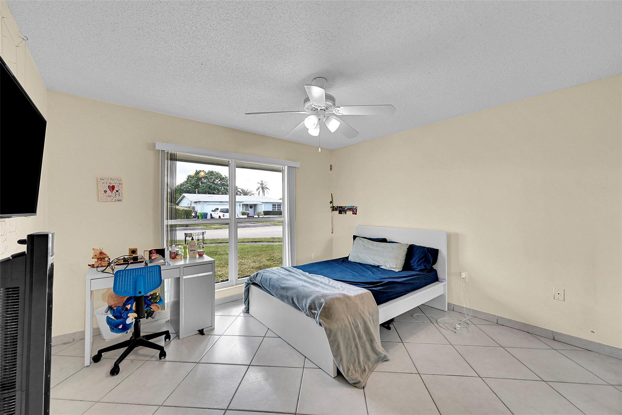 9661 NW 24th Place, Sunrise