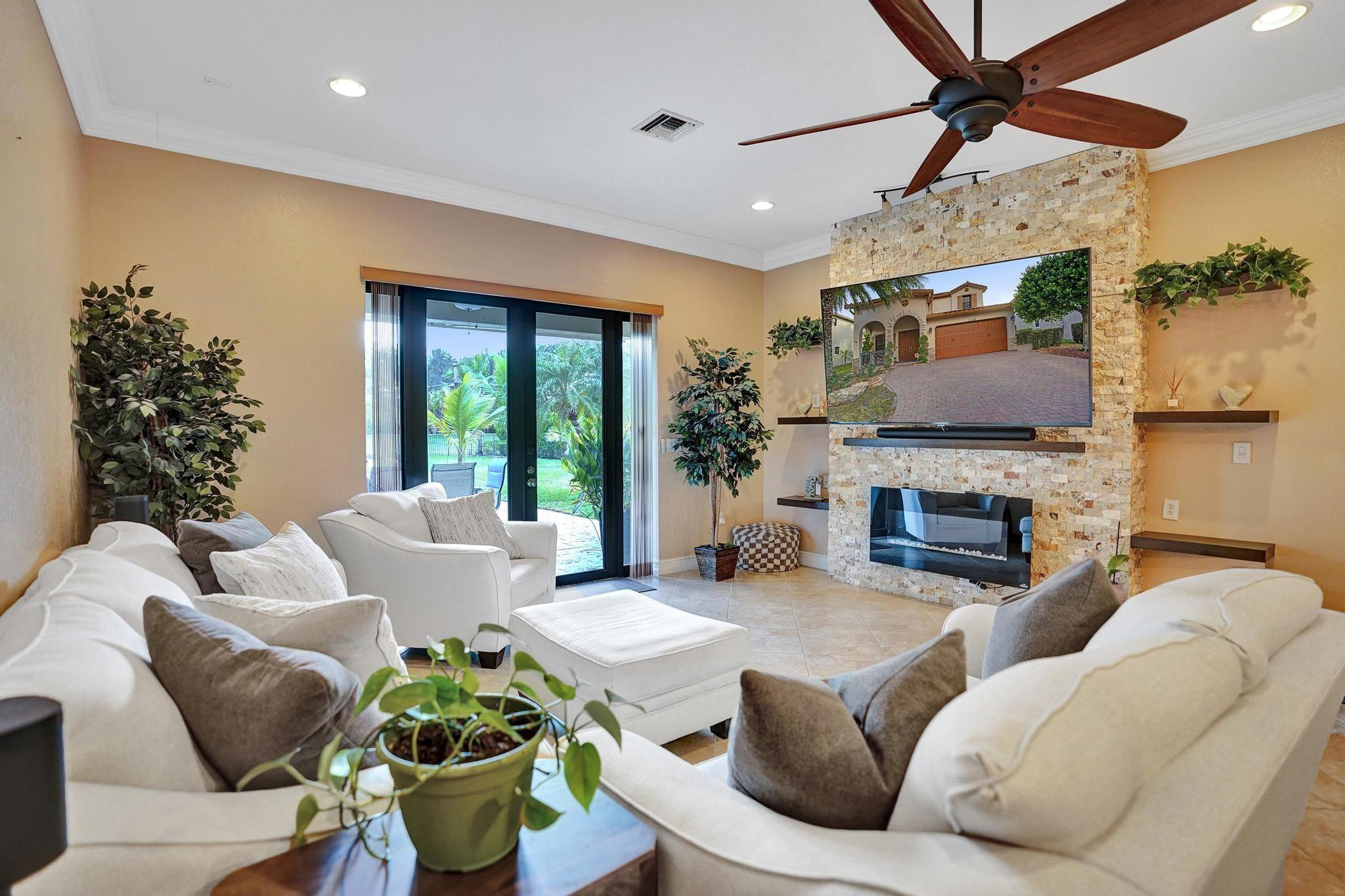 11324 NW 72nd Place, Parkland