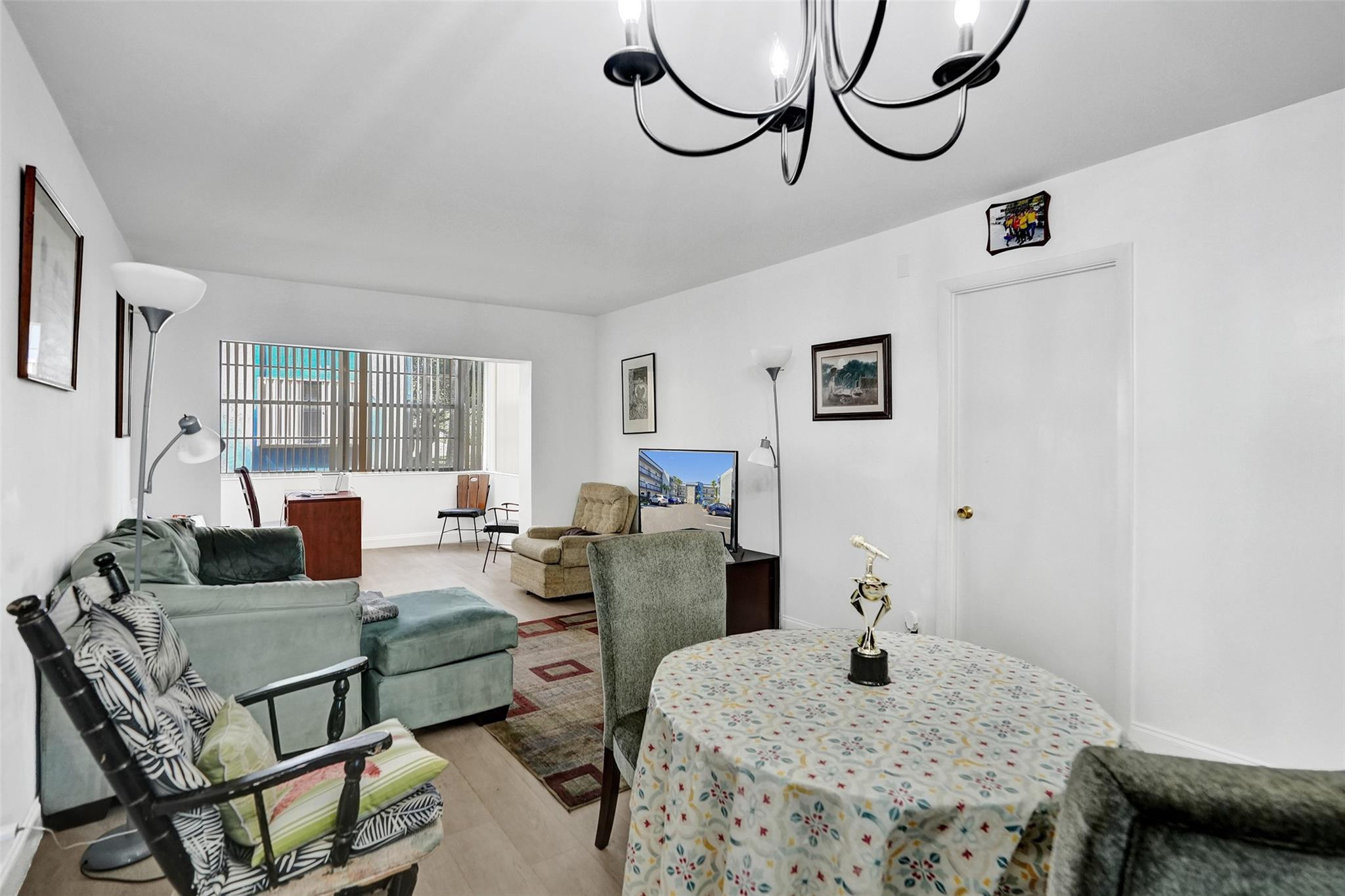 3120 Holiday Springs Boulevard 106, Margate Unit: 106