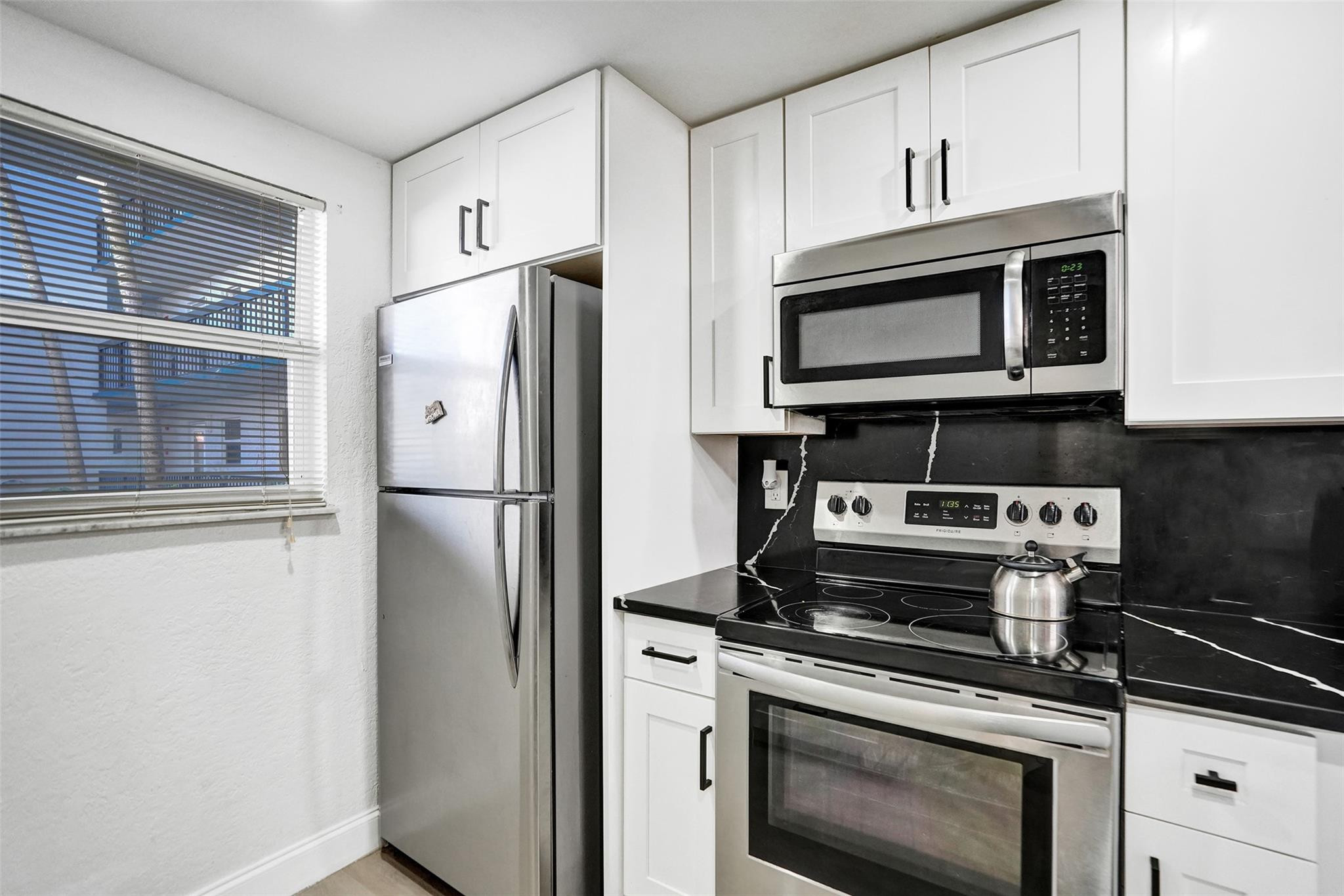 3120 Holiday Springs Boulevard 106, Margate Unit: 106