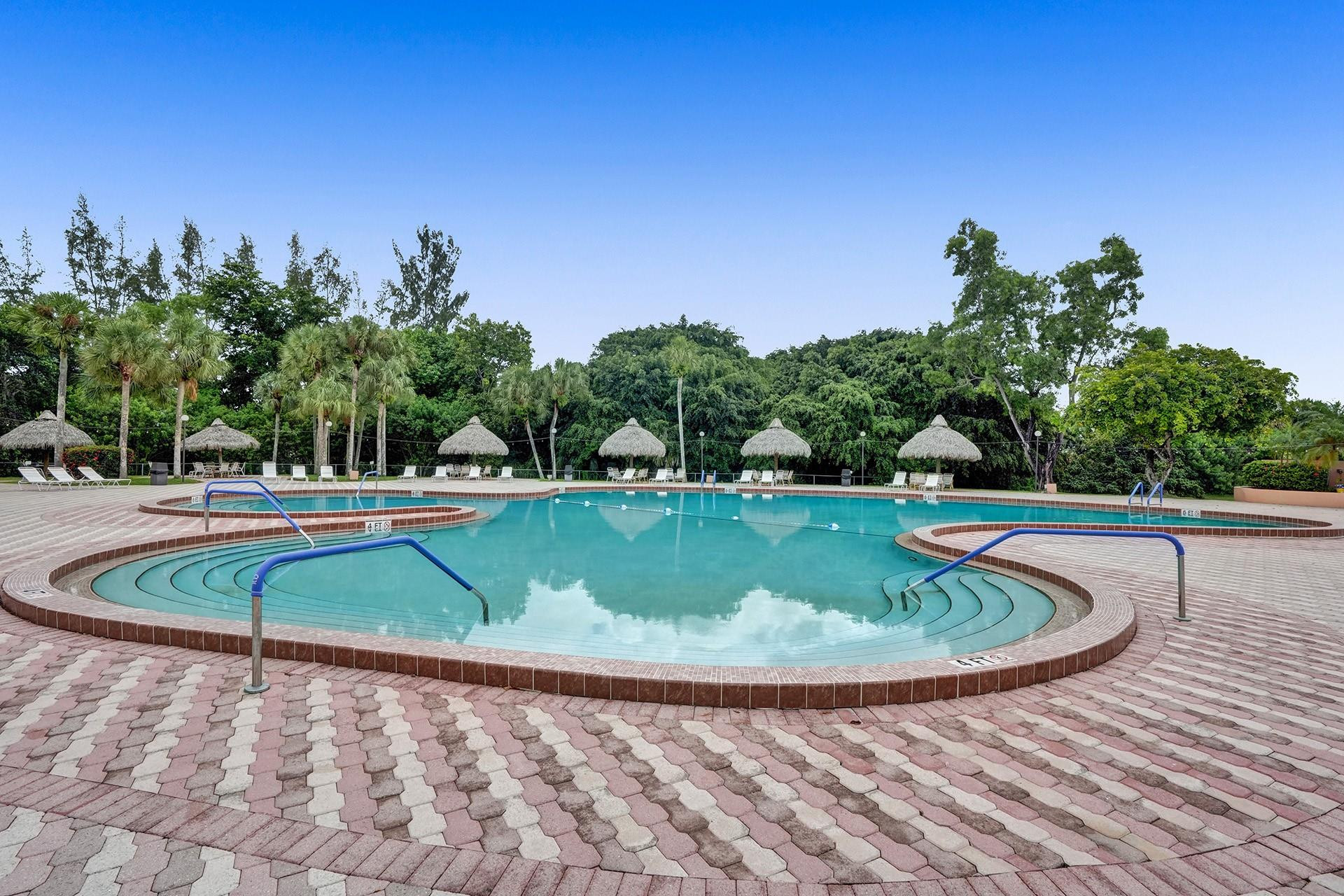 3120 Holiday Springs Boulevard 106, Margate Unit: 106