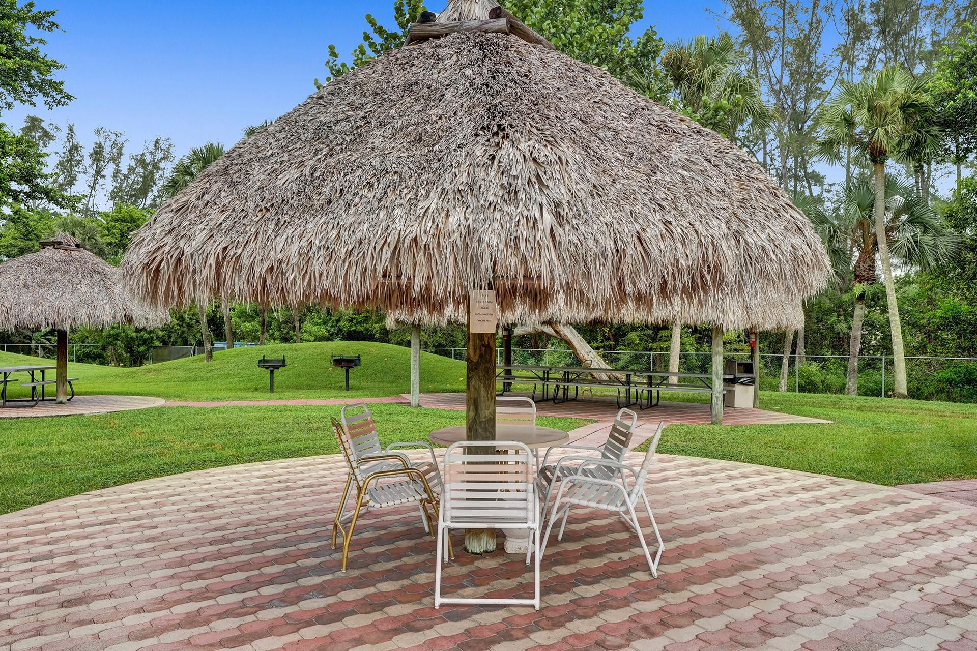 3120 Holiday Springs Boulevard 106, Margate Unit: 106