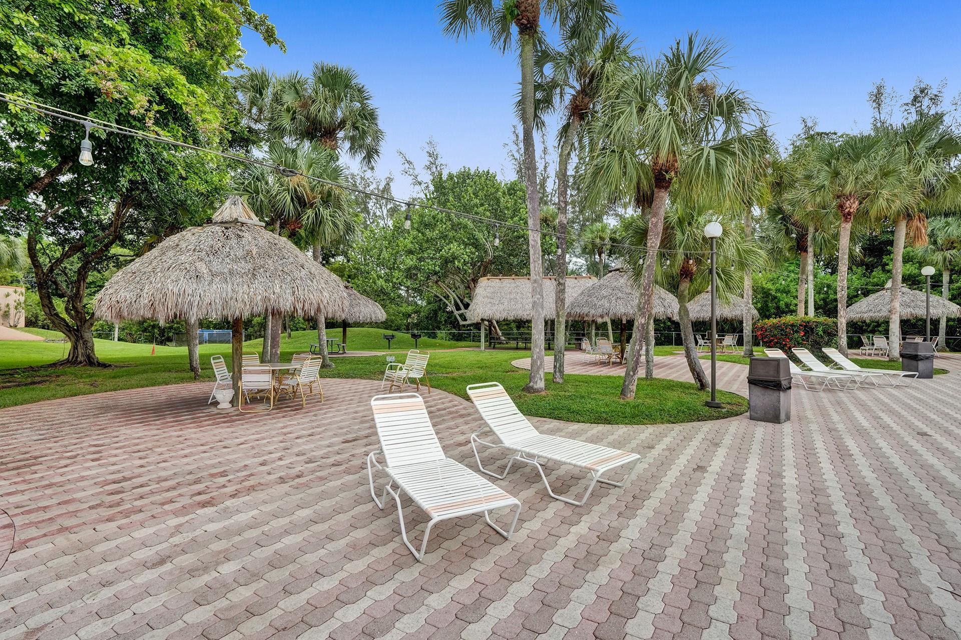 3120 Holiday Springs Boulevard 106, Margate Unit: 106