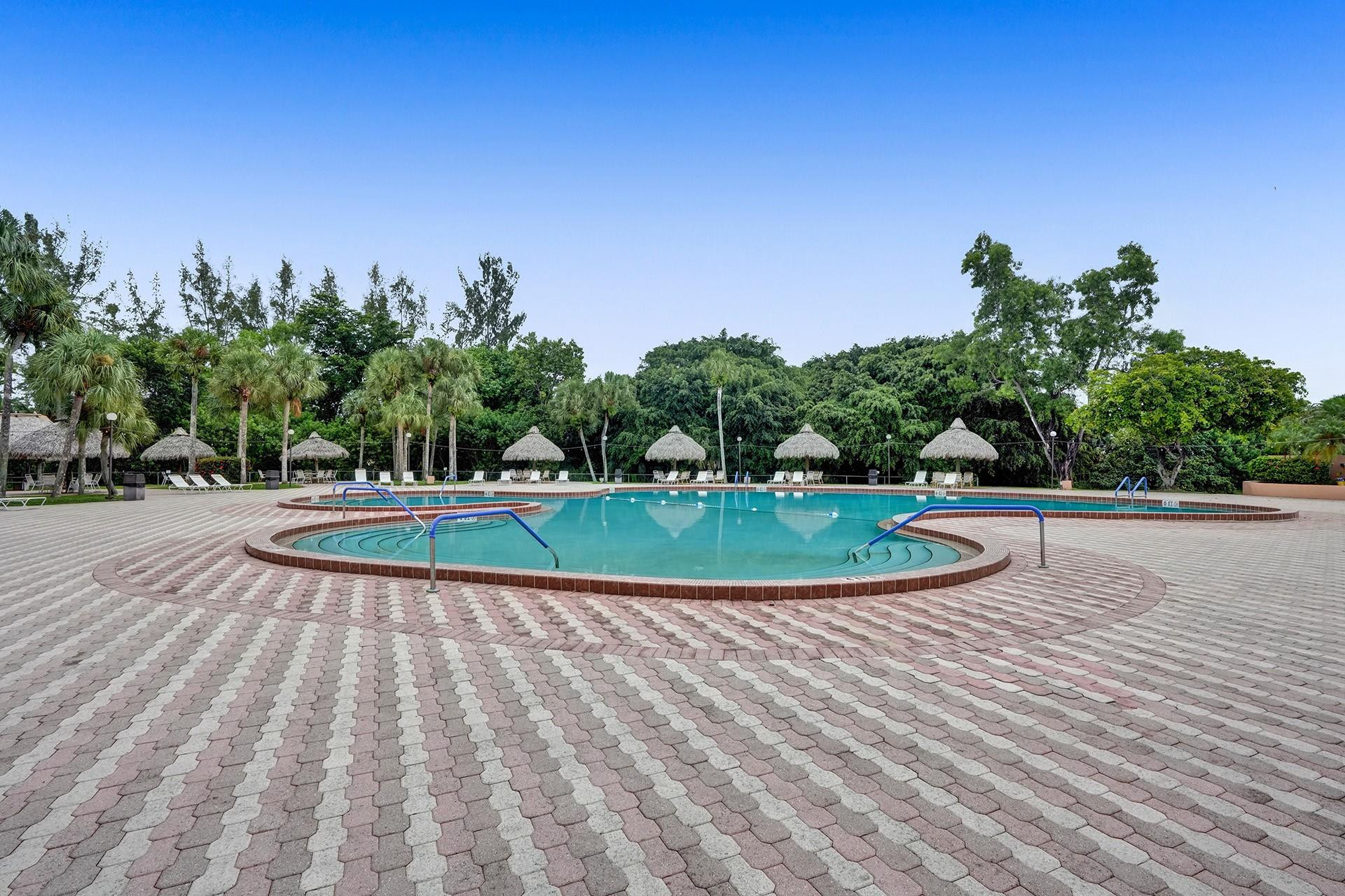 3120 Holiday Springs Boulevard 106, Margate Unit: 106