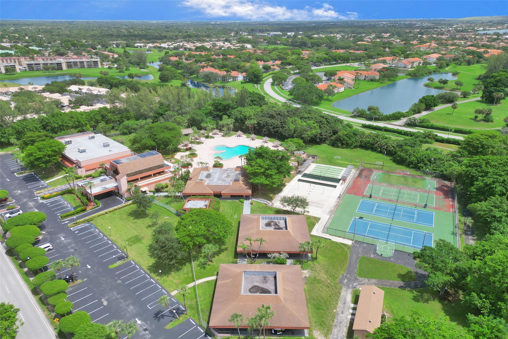 3120 Holiday Springs Boulevard 106, Margate Unit: 106