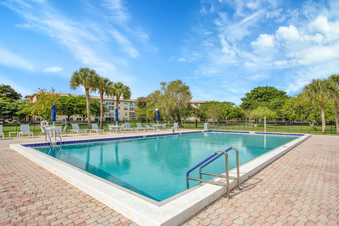 1603 Abaco Drive D4, Coconut Creek Unit: D4
