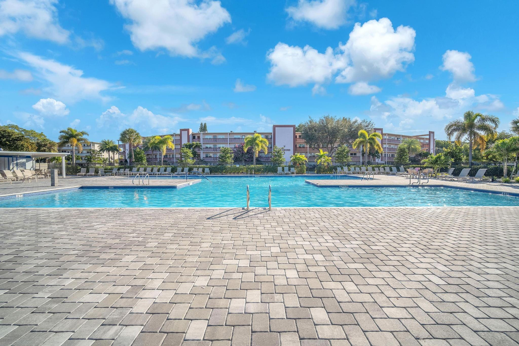 420 Richmond C 420, Deerfield Beach Unit: 420