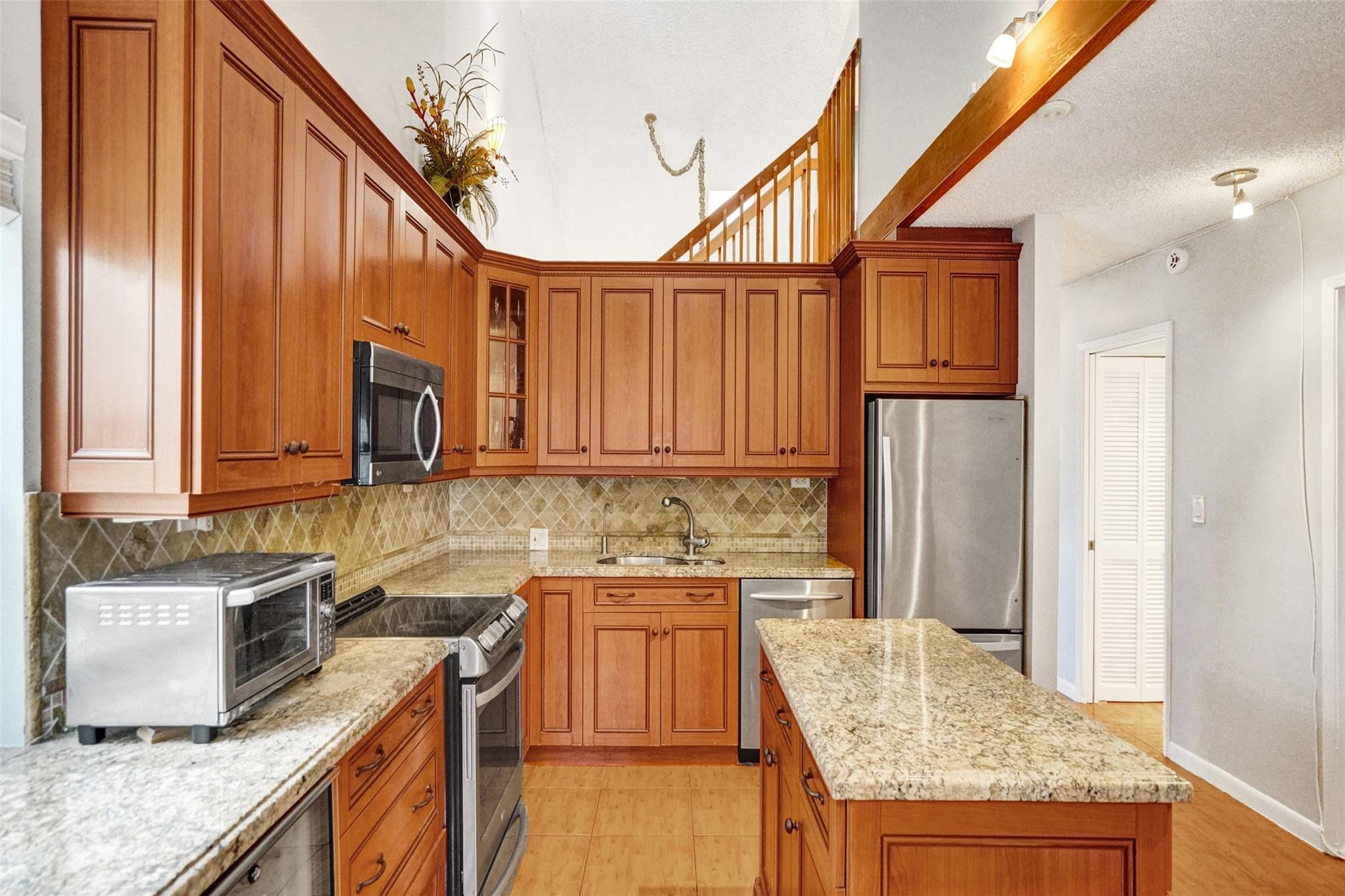 7680 NW 79th Avenue P 1, Tamarac Unit: P 1