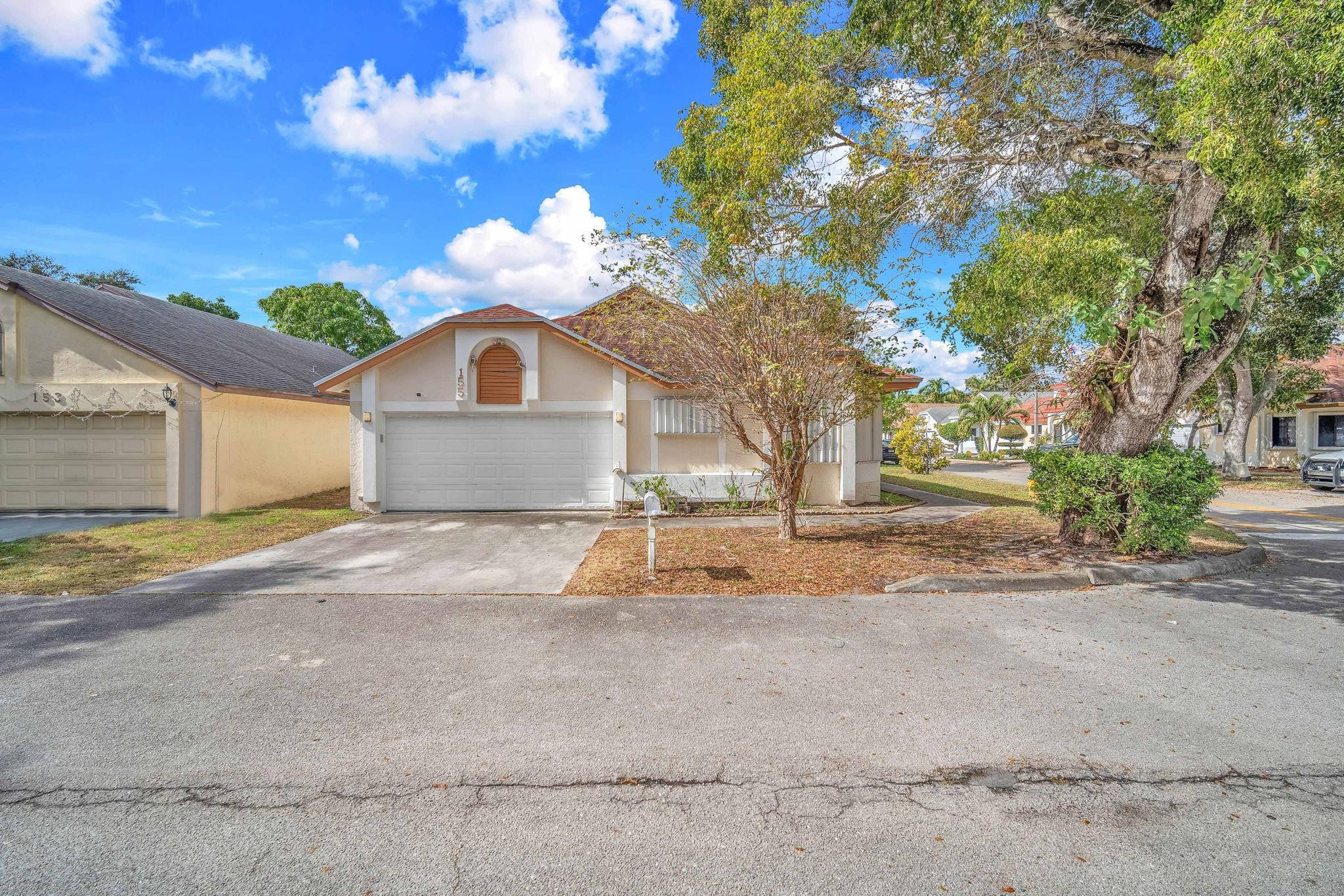 155 Colly Way, North Lauderdale