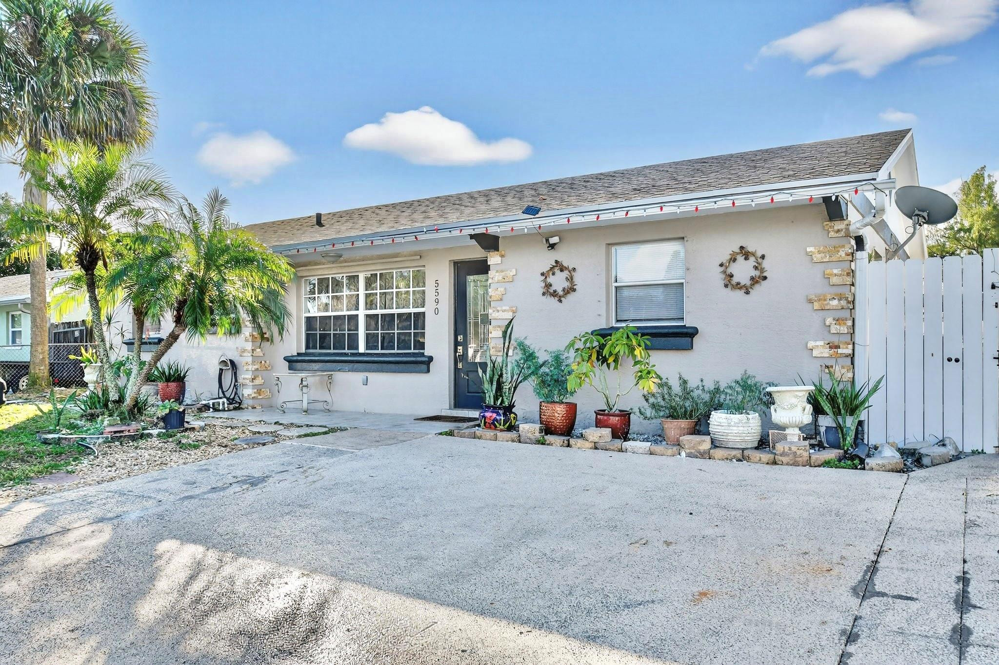 5590 S 35th Court, Greenacres