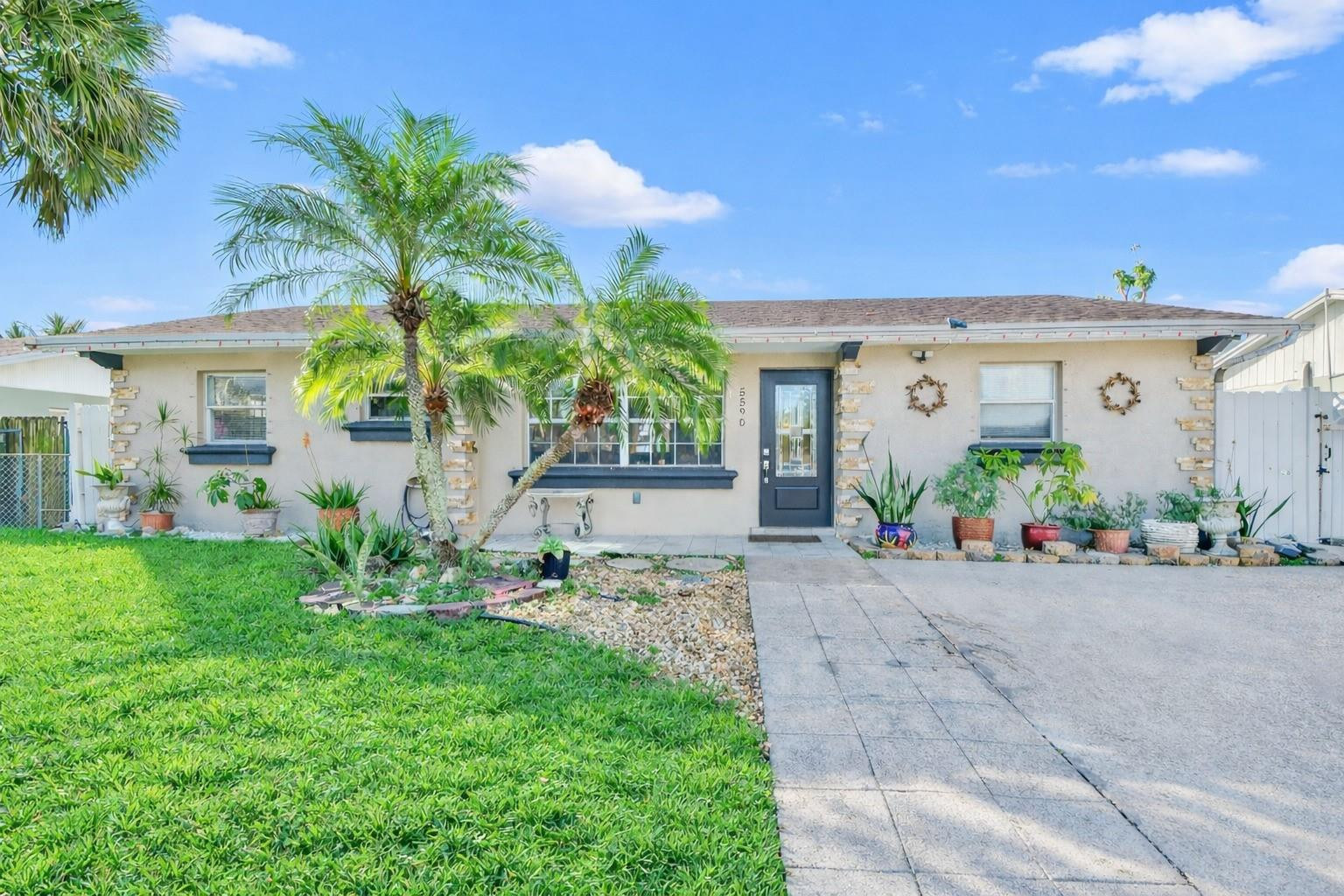 5590 S 35th Court, Greenacres