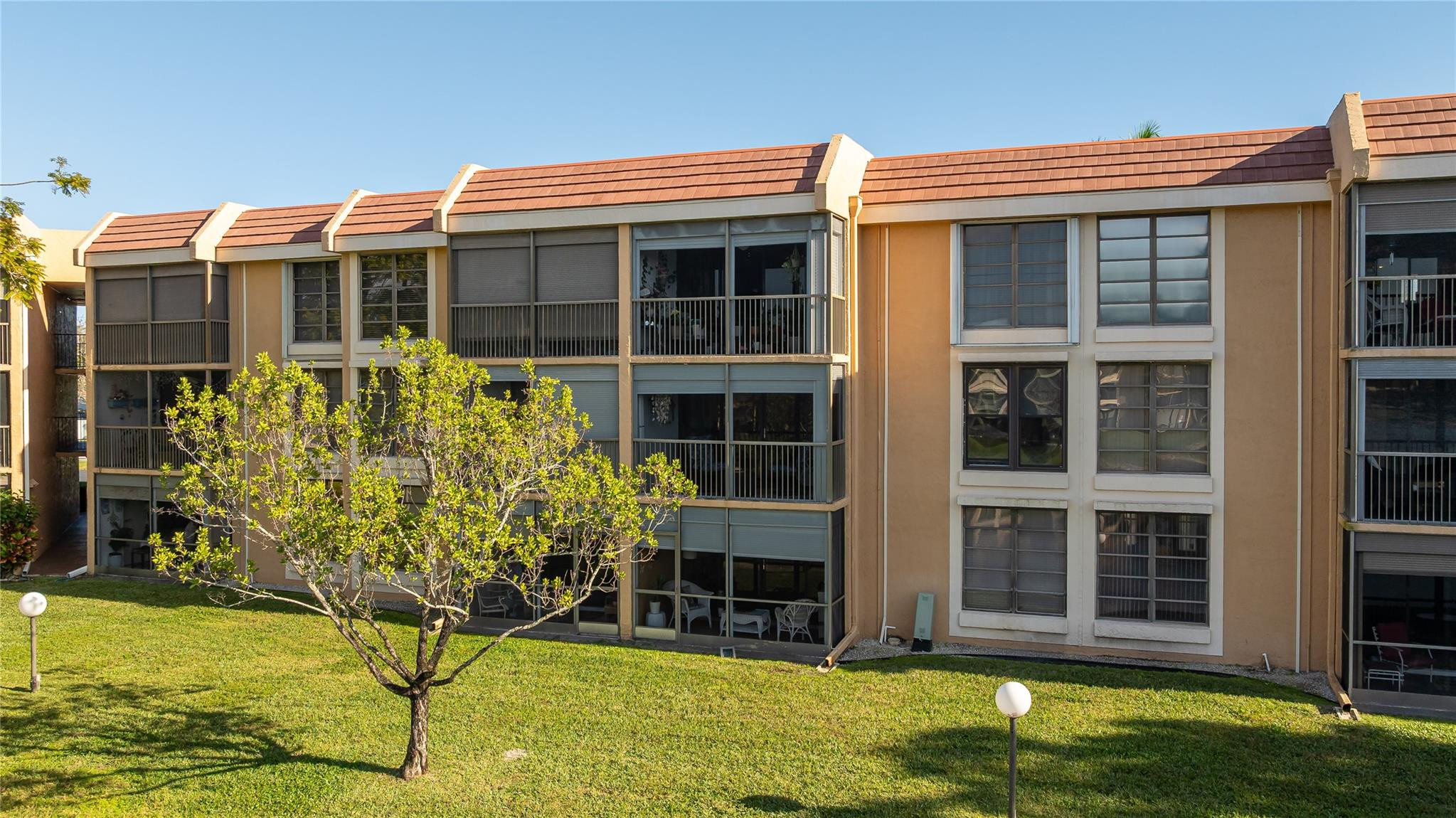 5921 Coral Lake Drive 209