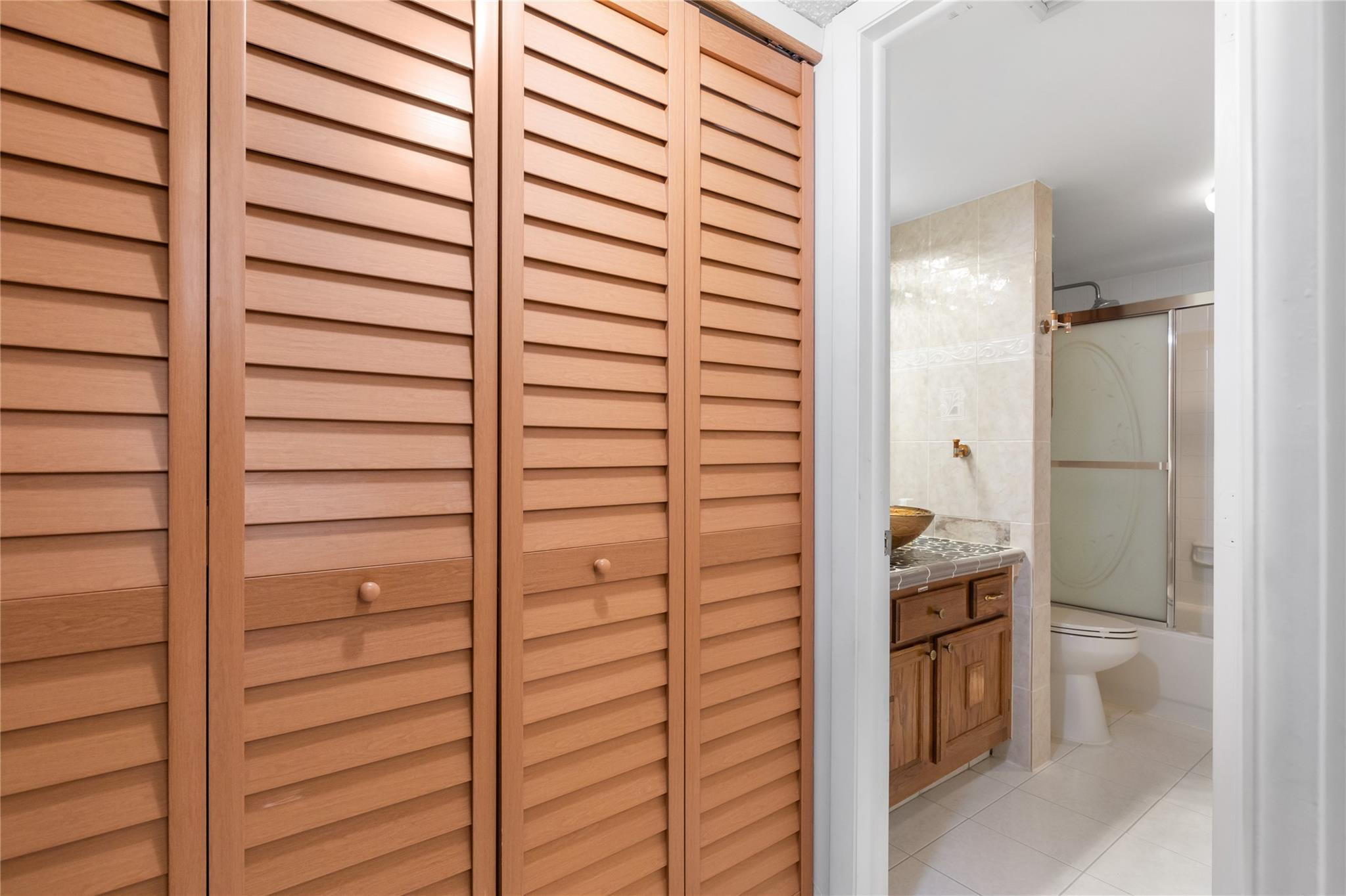 5921 Coral Lake Drive 209