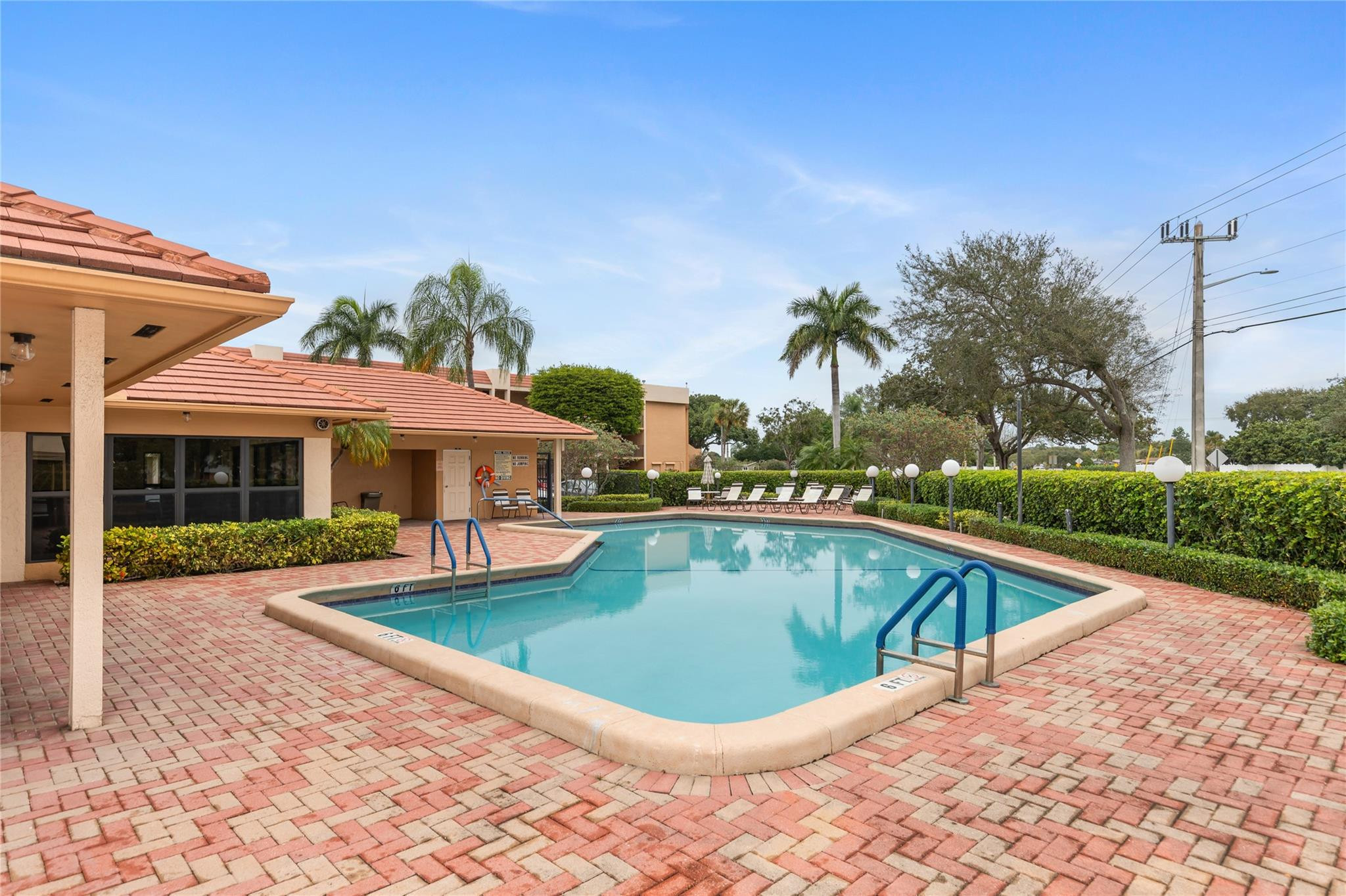 5921 Coral Lake Drive 209