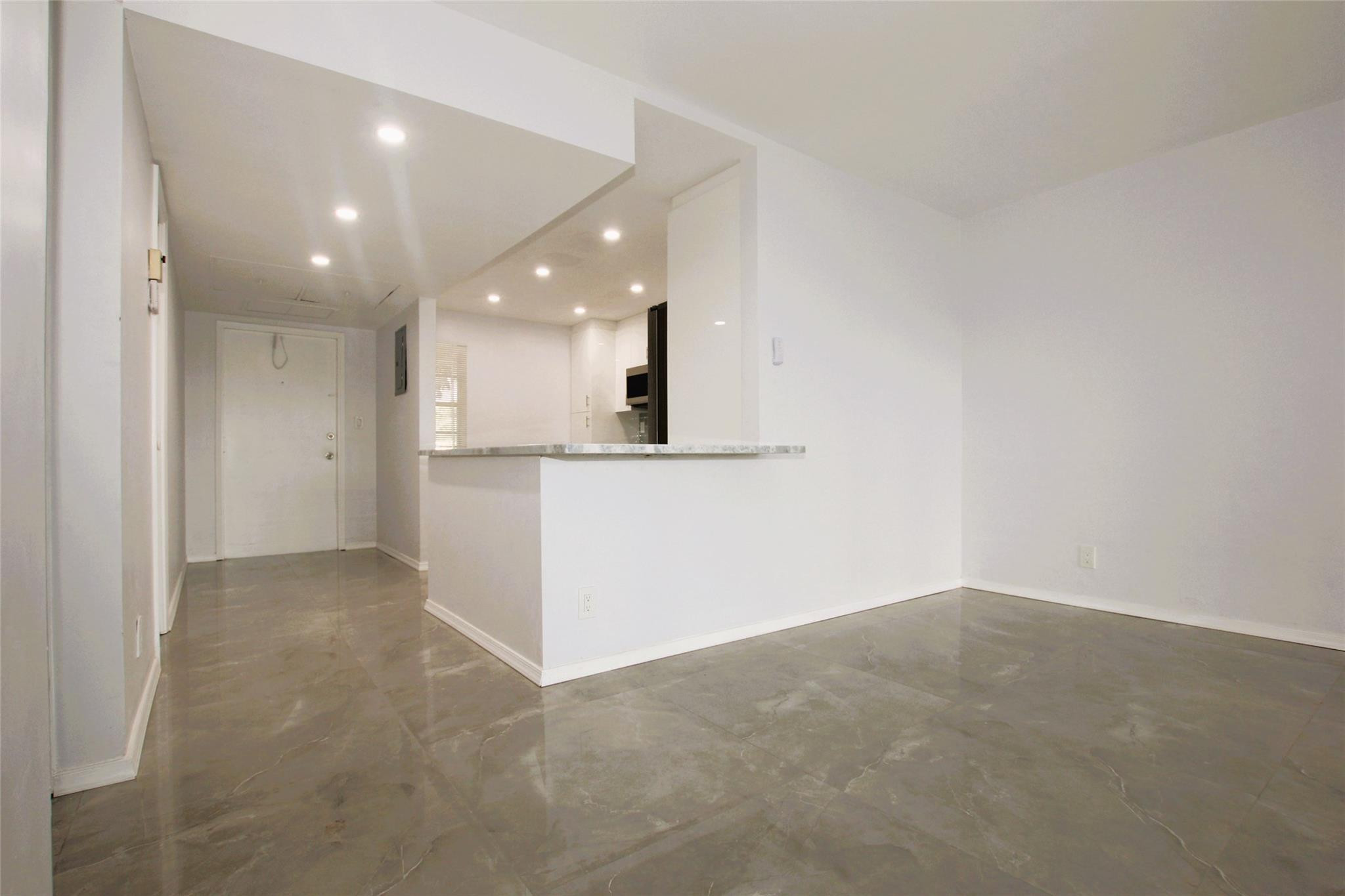 3100 N Course Lane 103