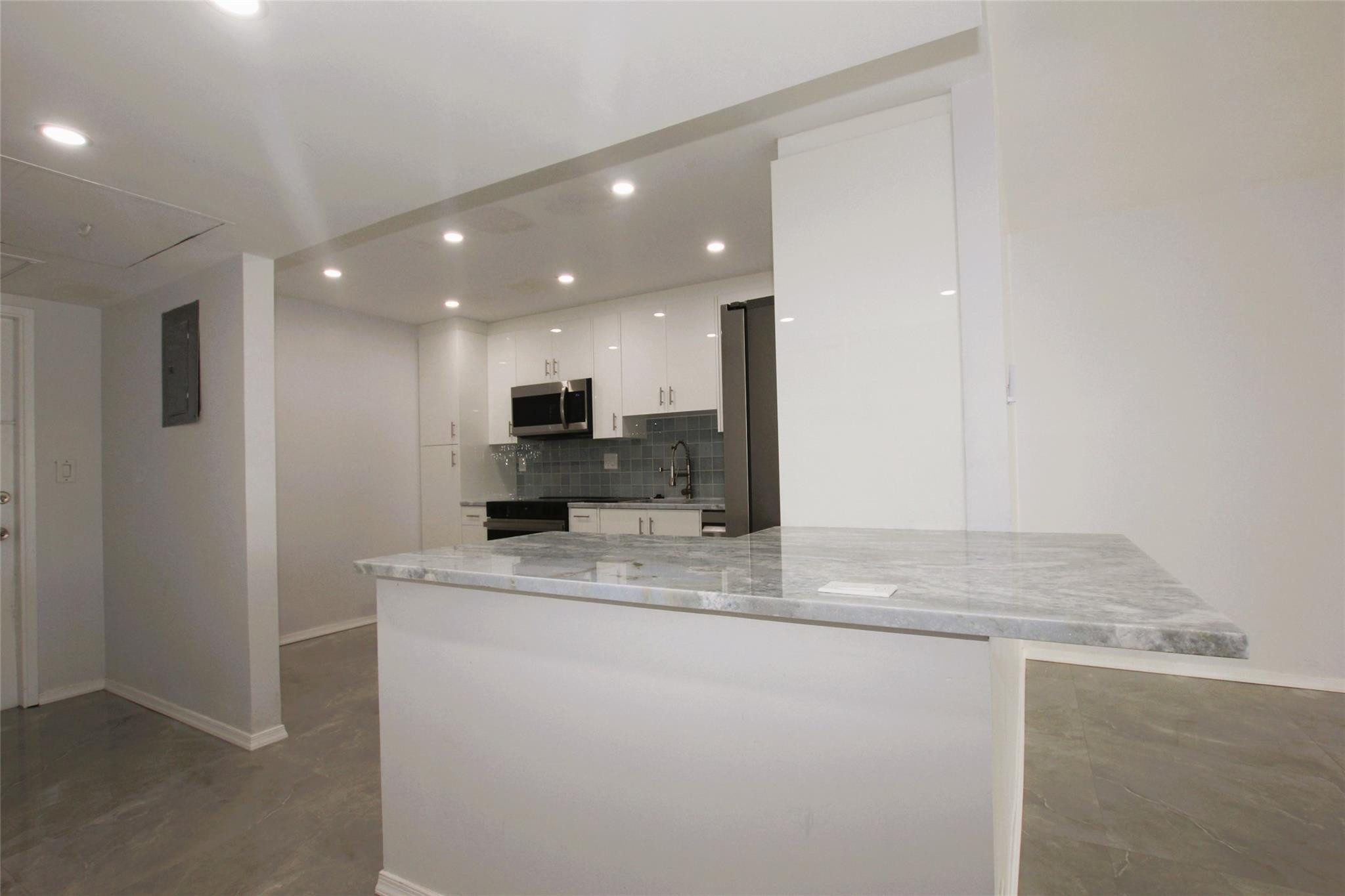 3100 N Course Lane 103