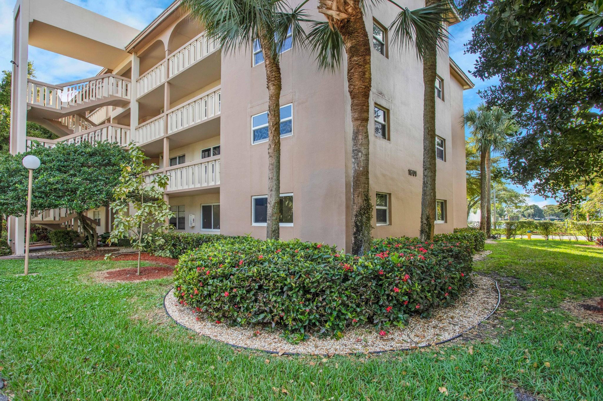 1601 Abaco M1